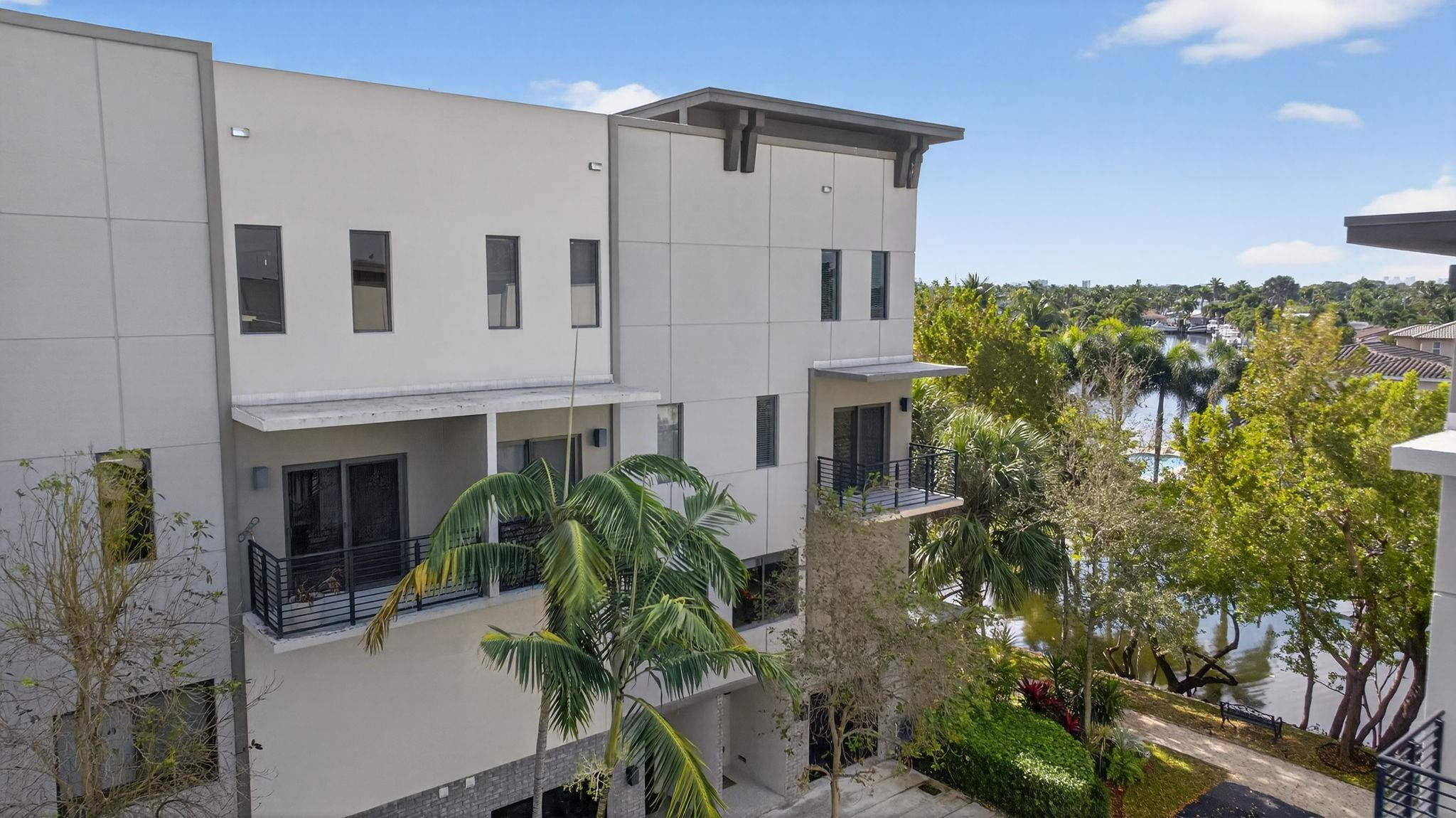 main property photo 60