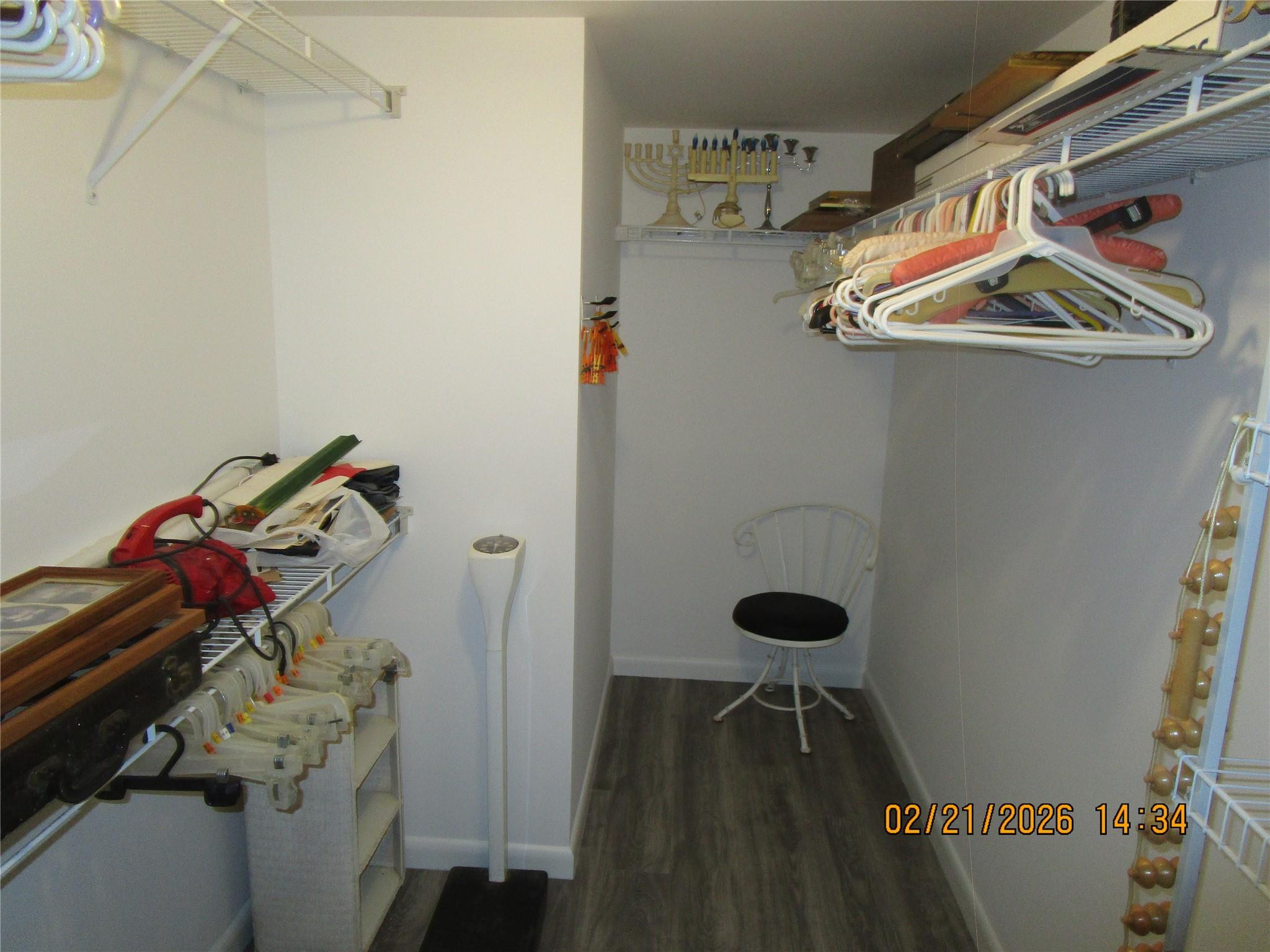 main property photo 20