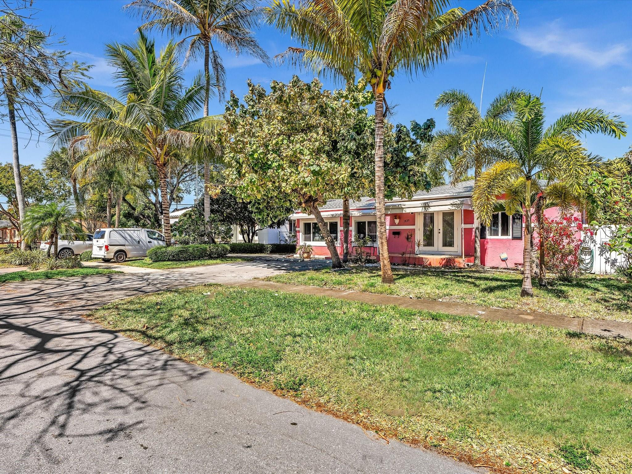 main property photo 42