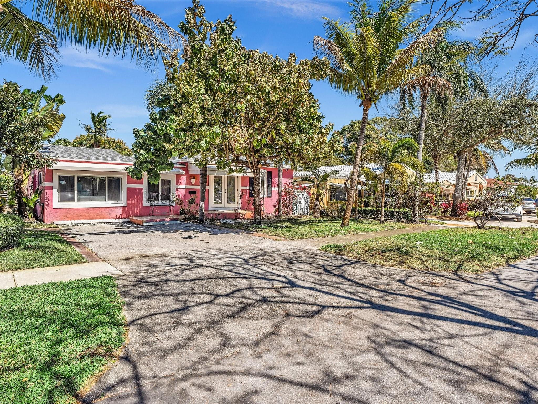 main property photo 43
