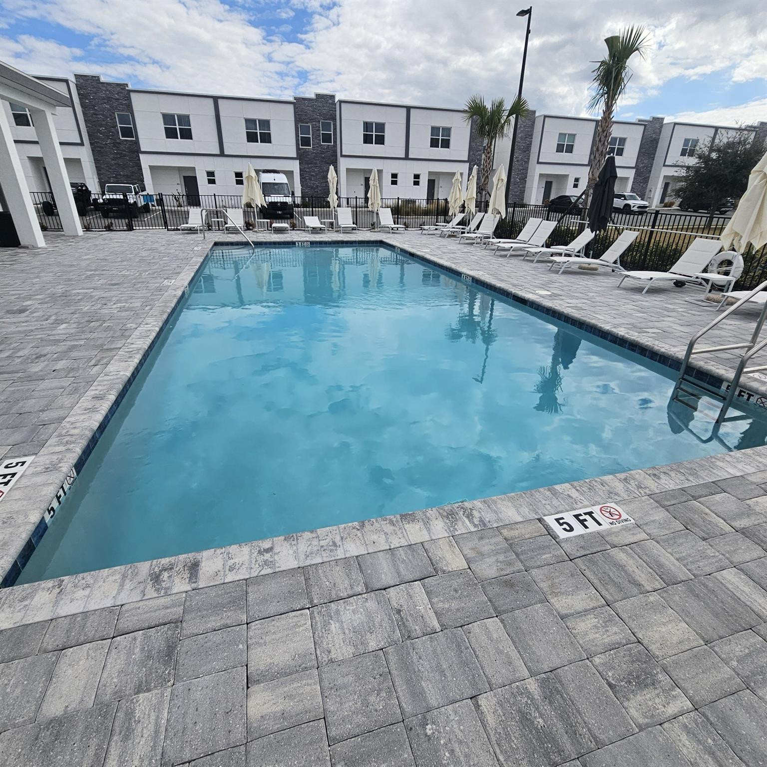 main property photo 60