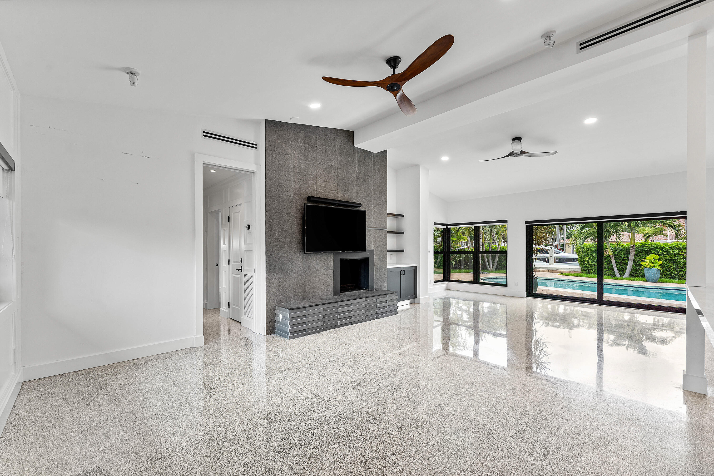 main property photo 96