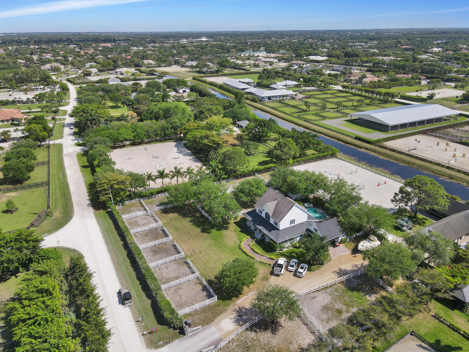 main property photo 16