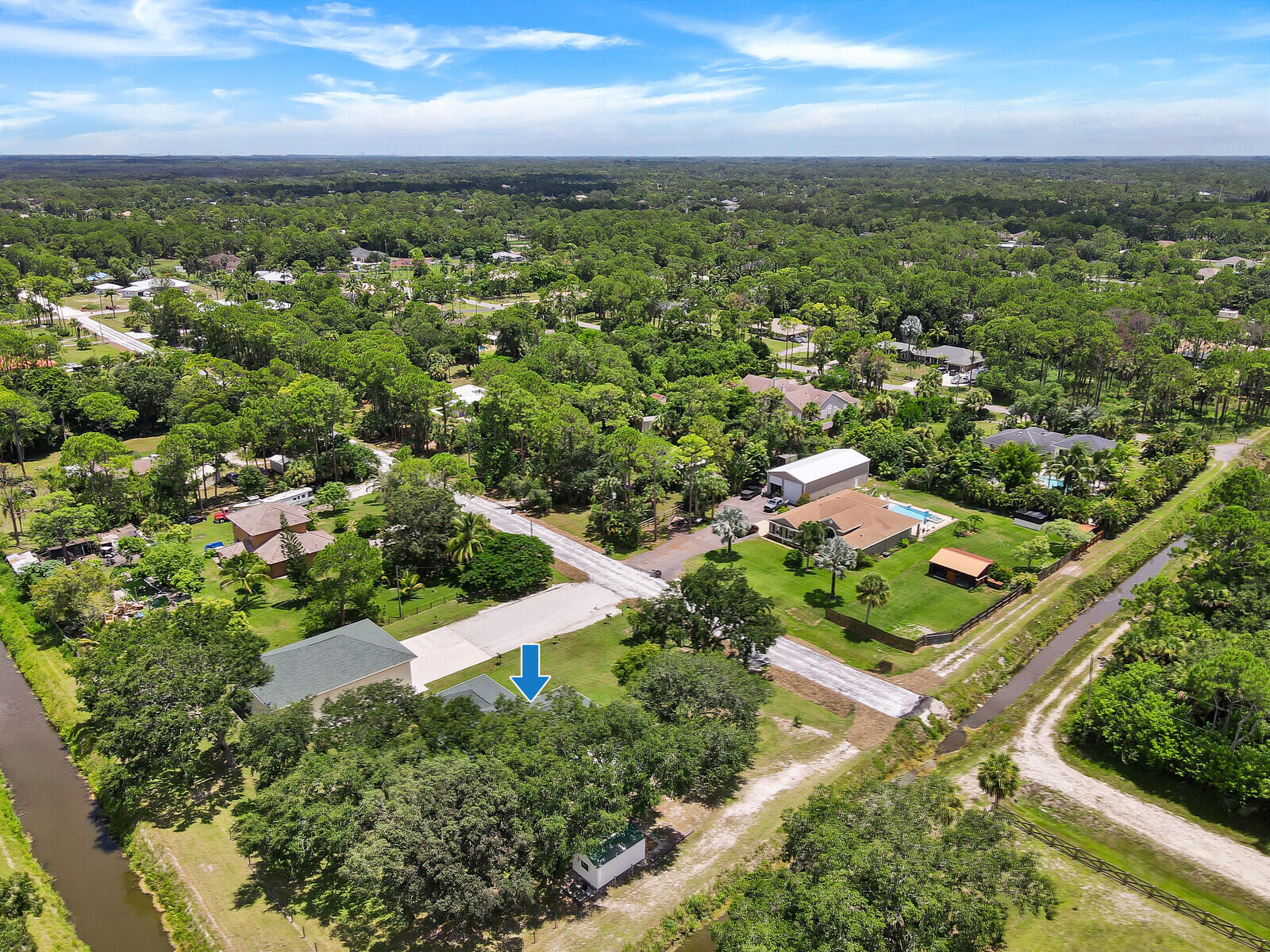 main property photo 30