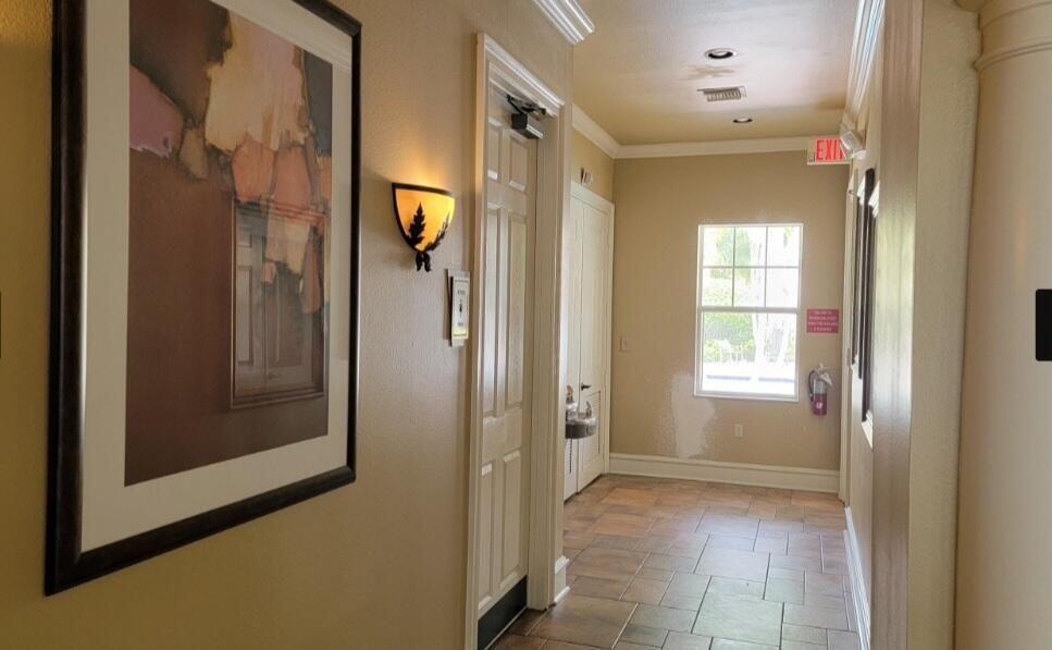 property viewer photo 17