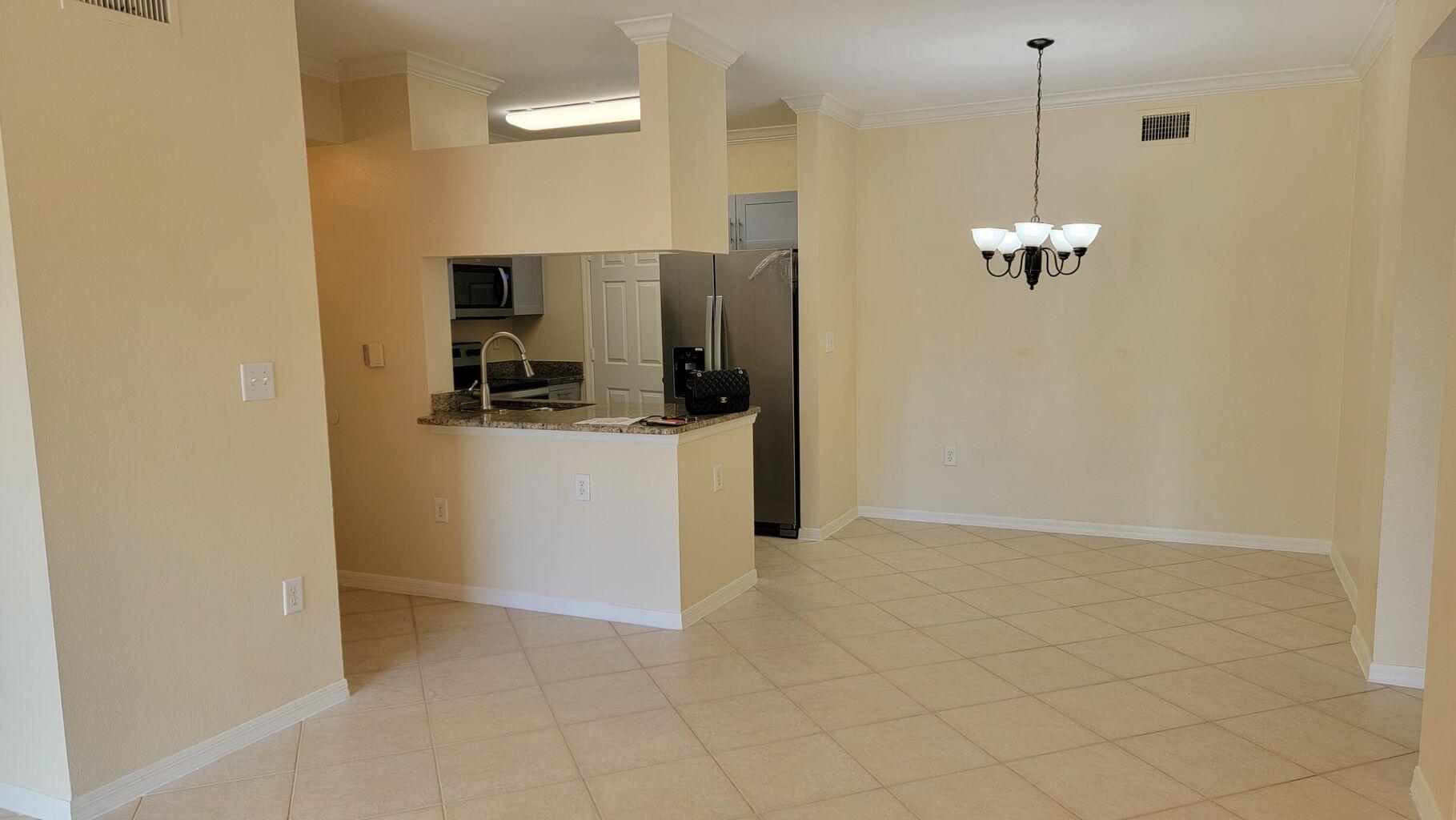property viewer photo 9