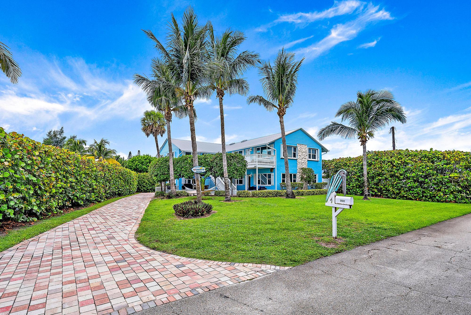 main property photo 12