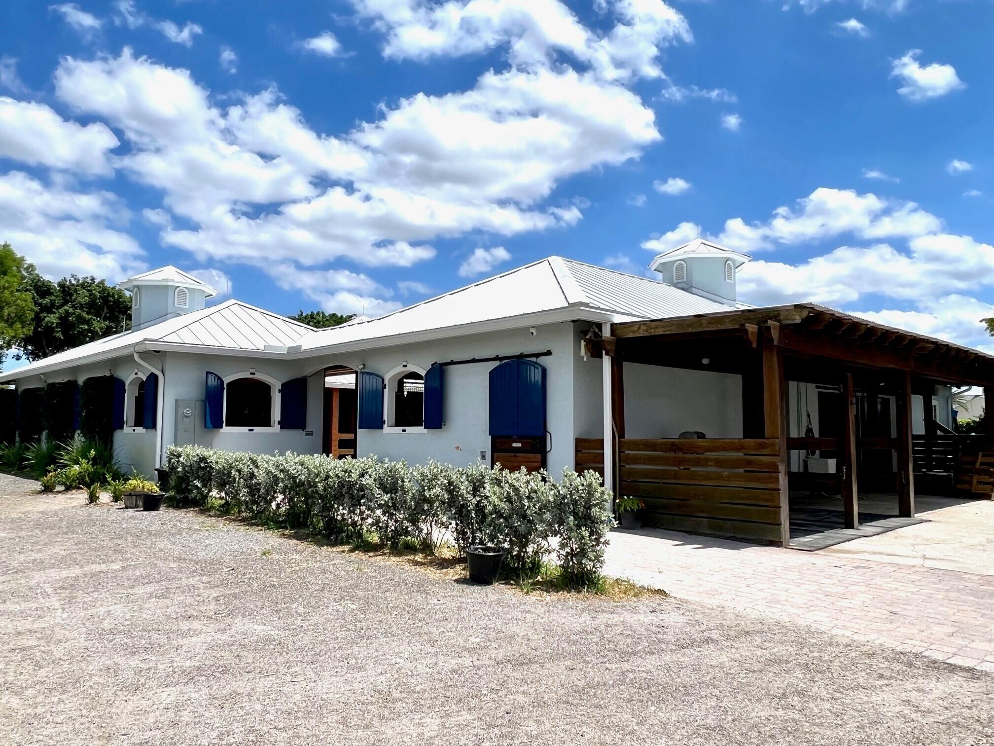 main property photo 17