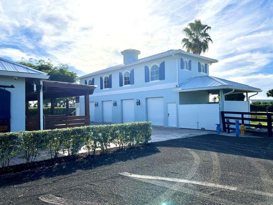 main property photo 34