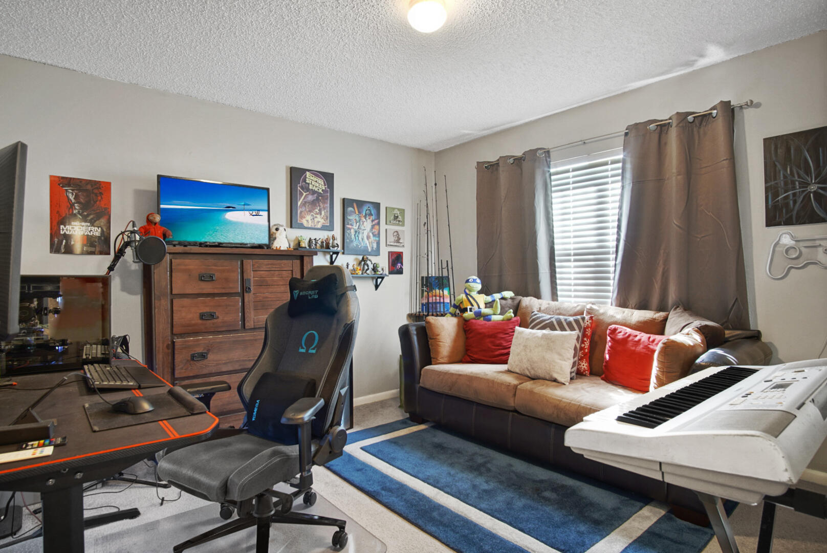 main property photo 9