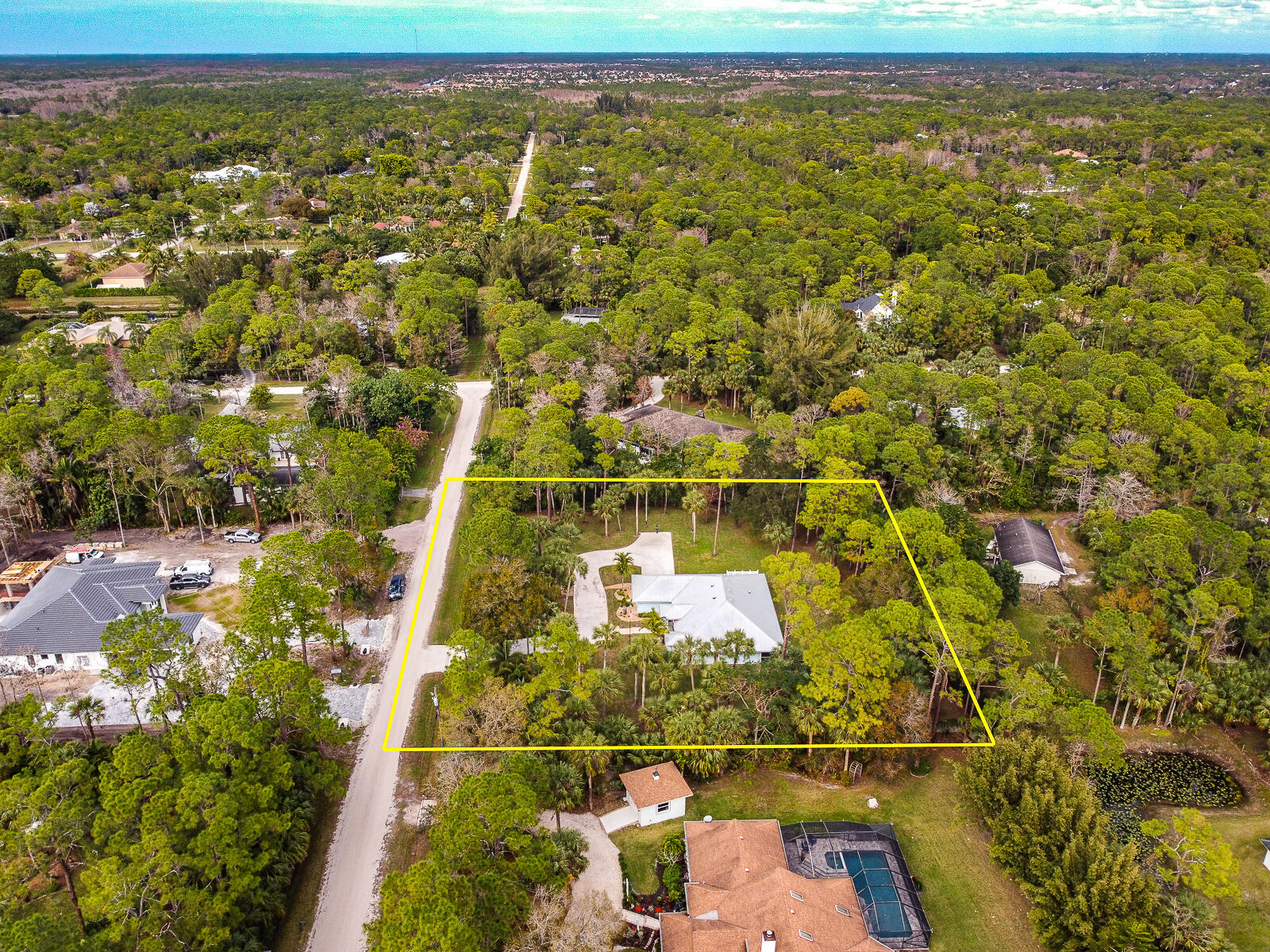 main property photo 50