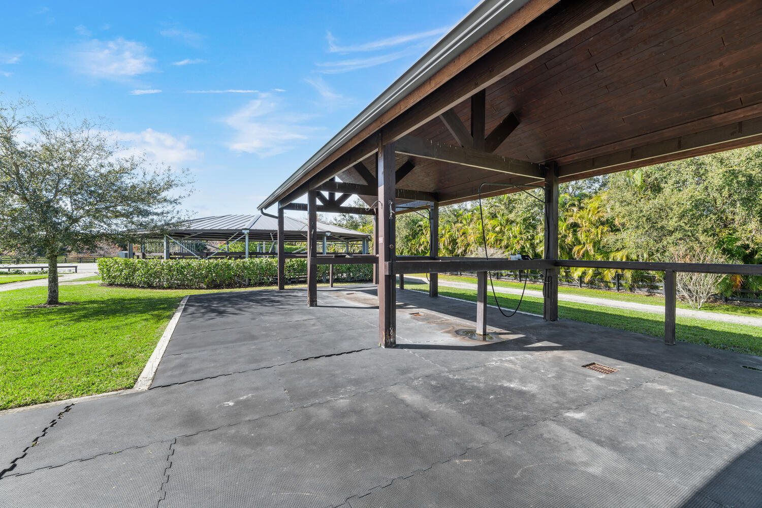 main property photo 44