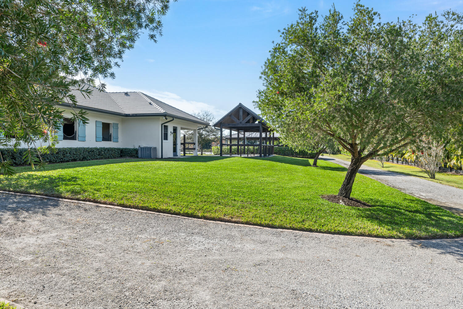main property photo 47
