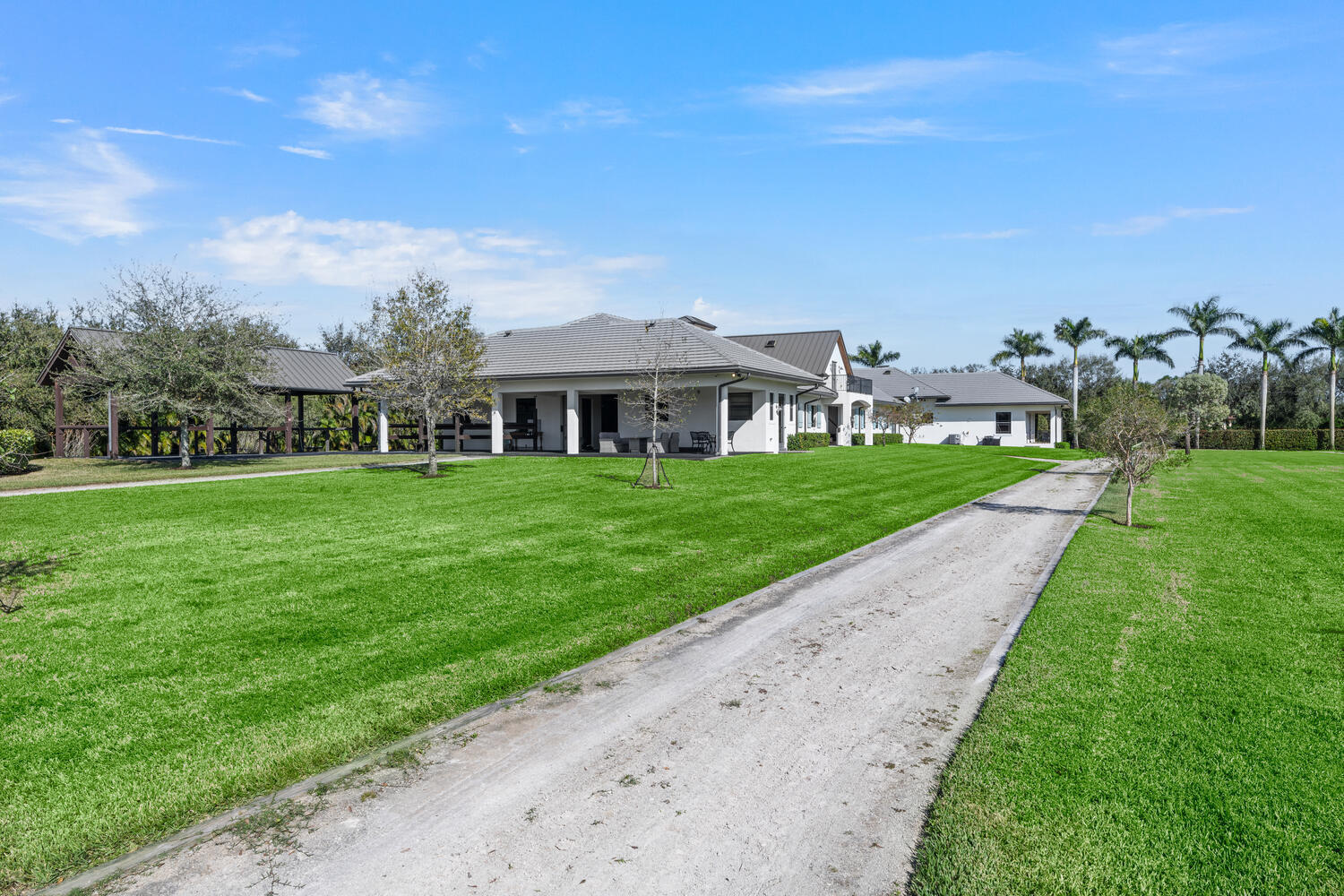 main property photo 50