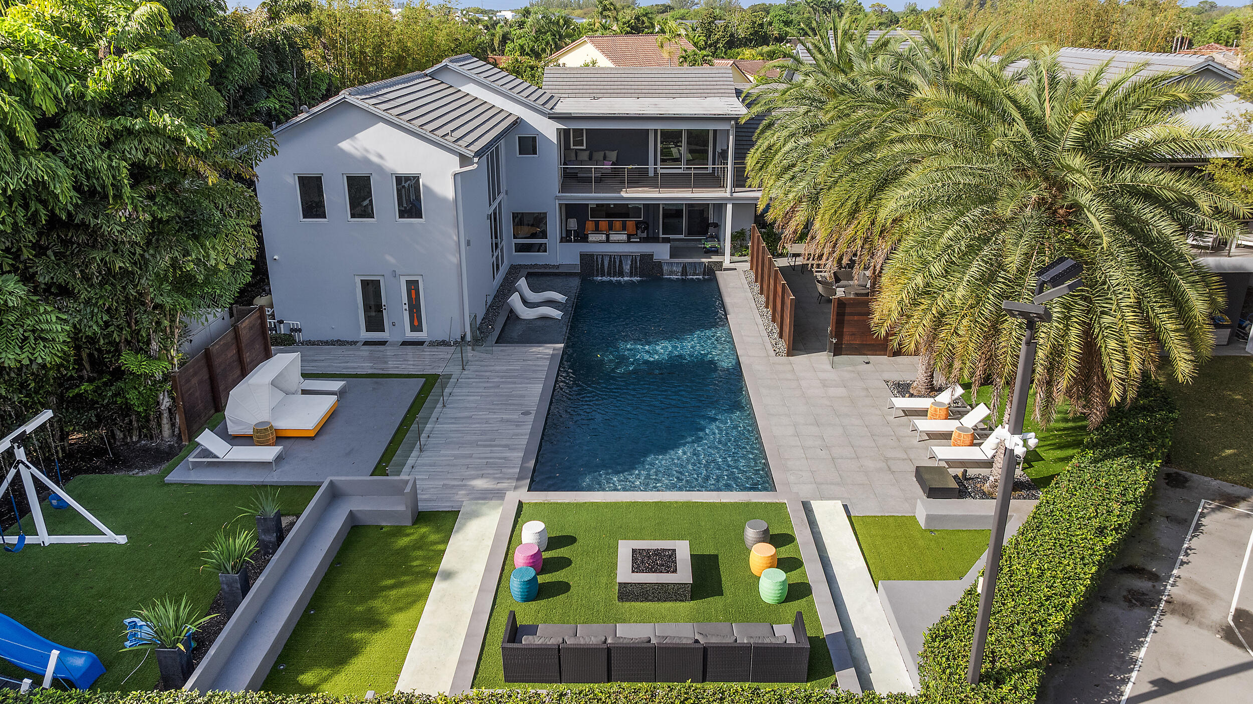 main property photo 79
