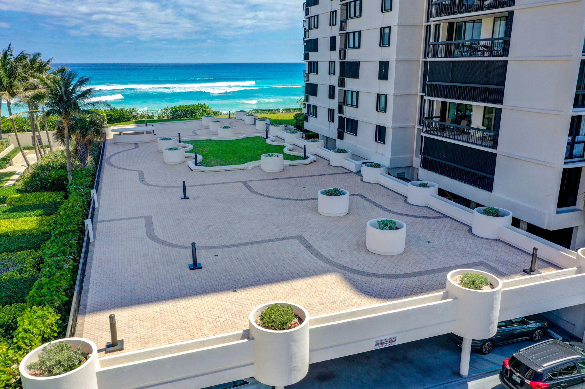 main property photo 89