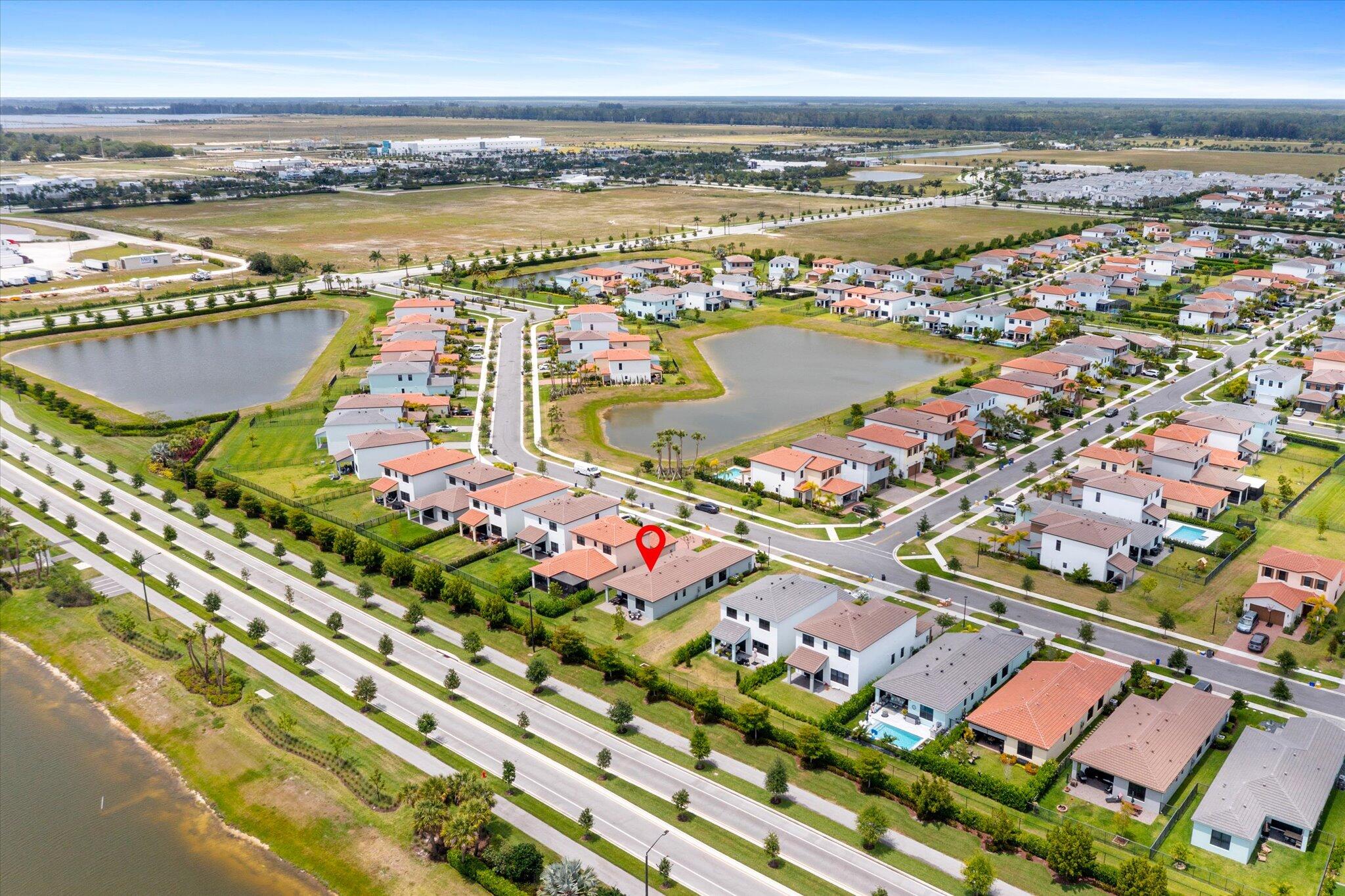 main property photo 43