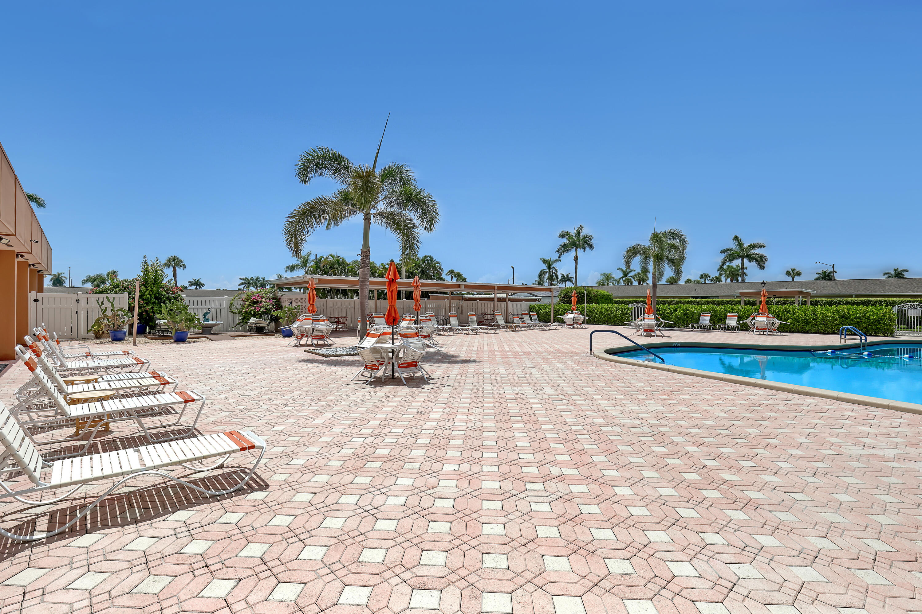main property photo 75