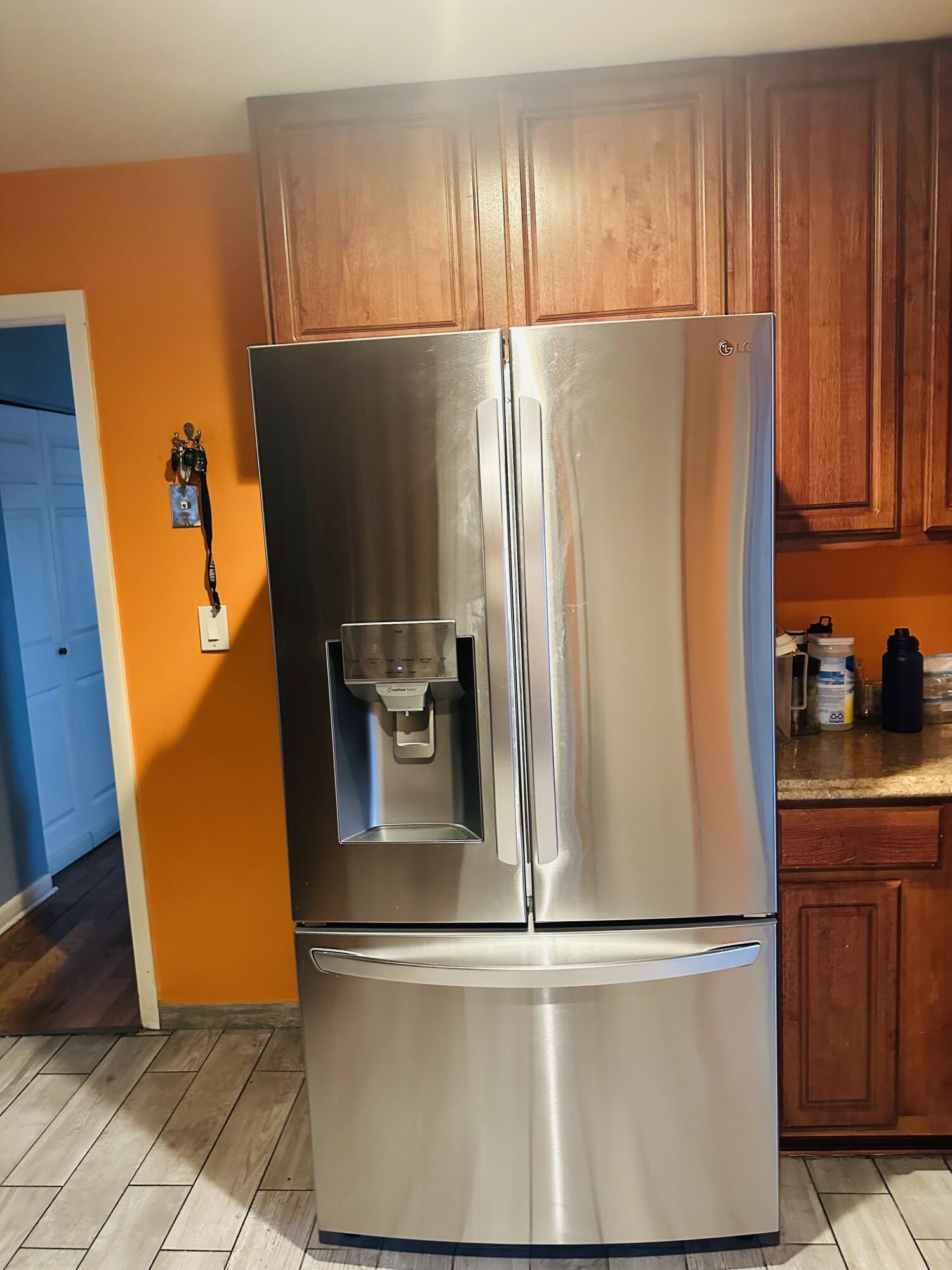 main property photo 4