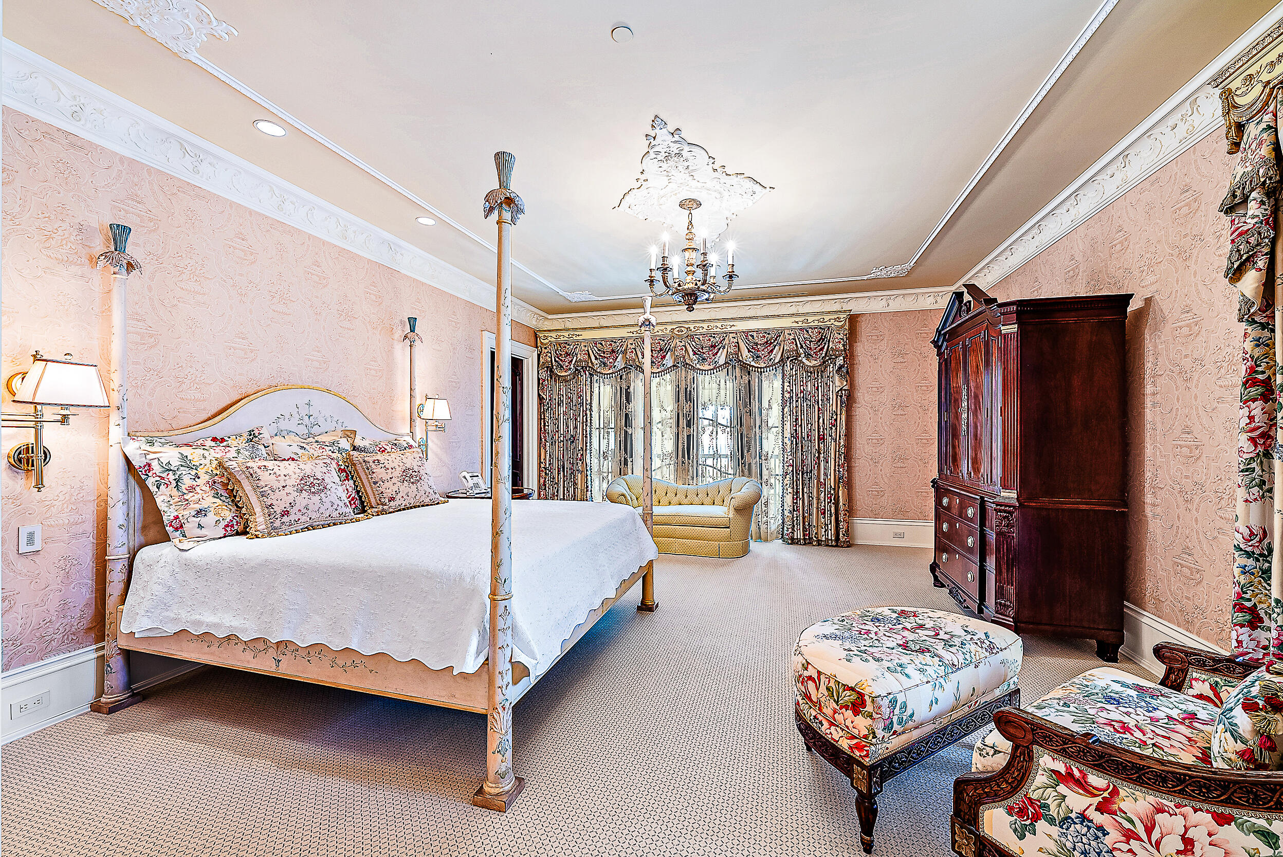 main property photo 39