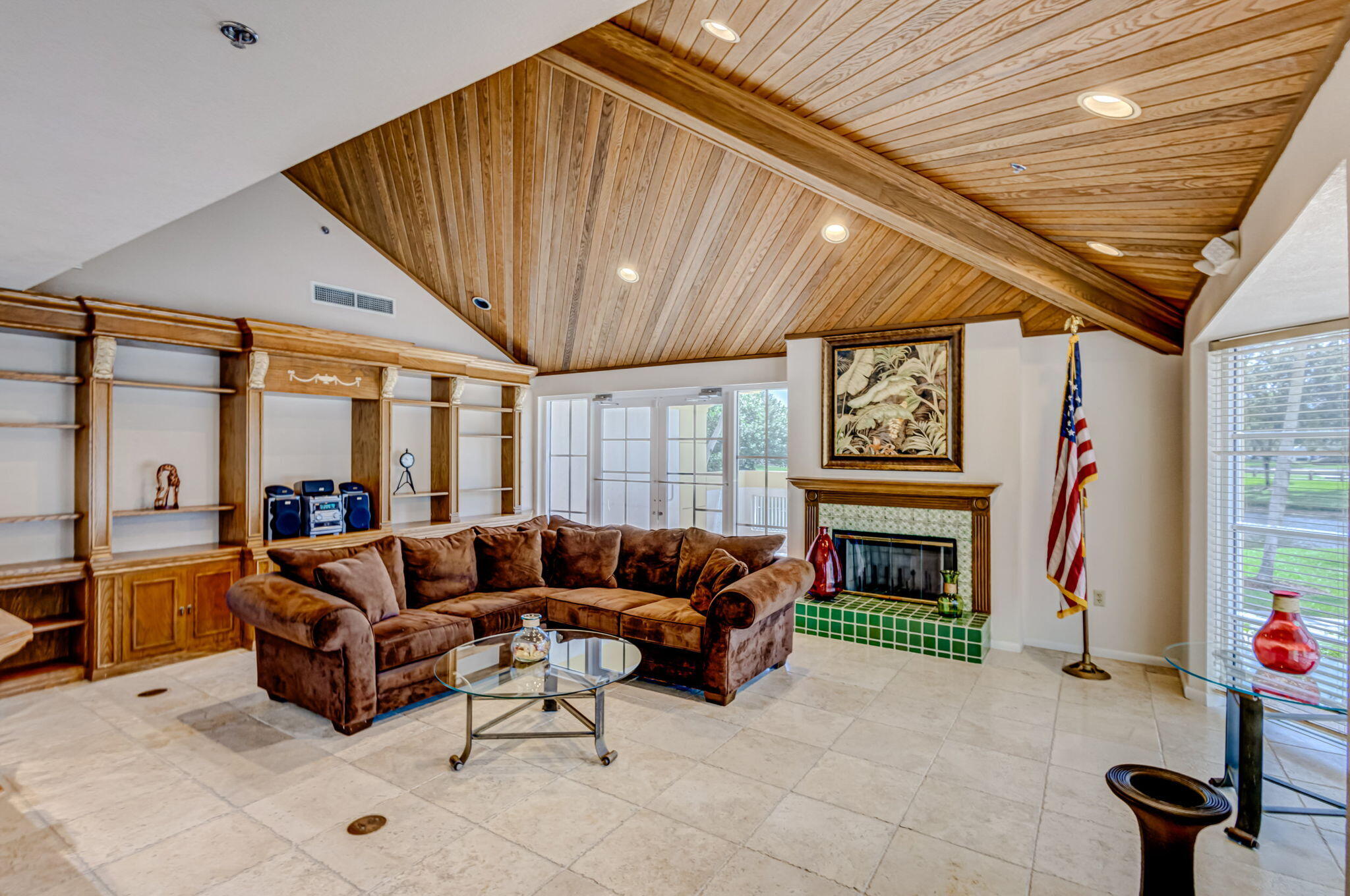 main property photo 76