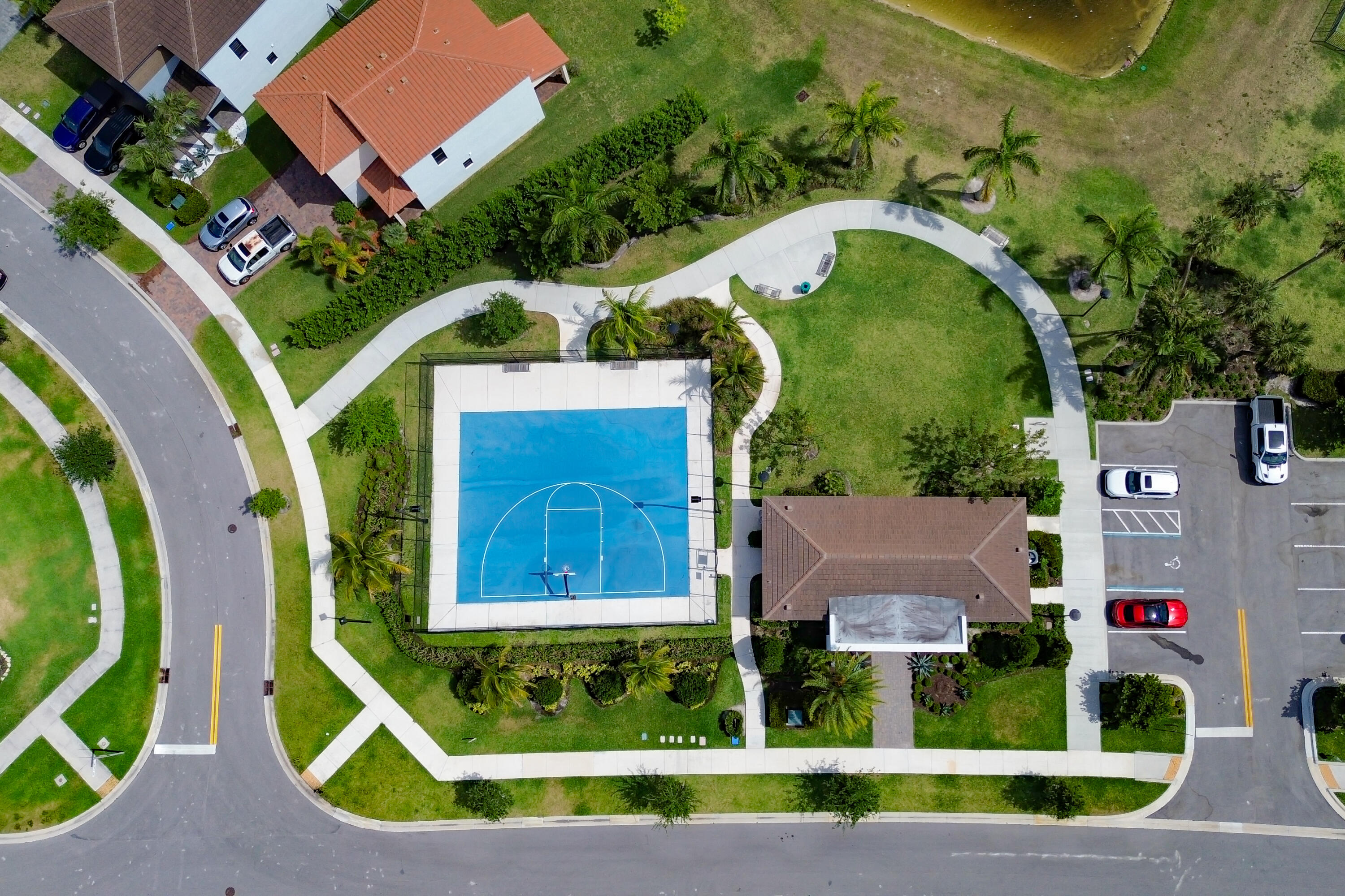 main property photo 39