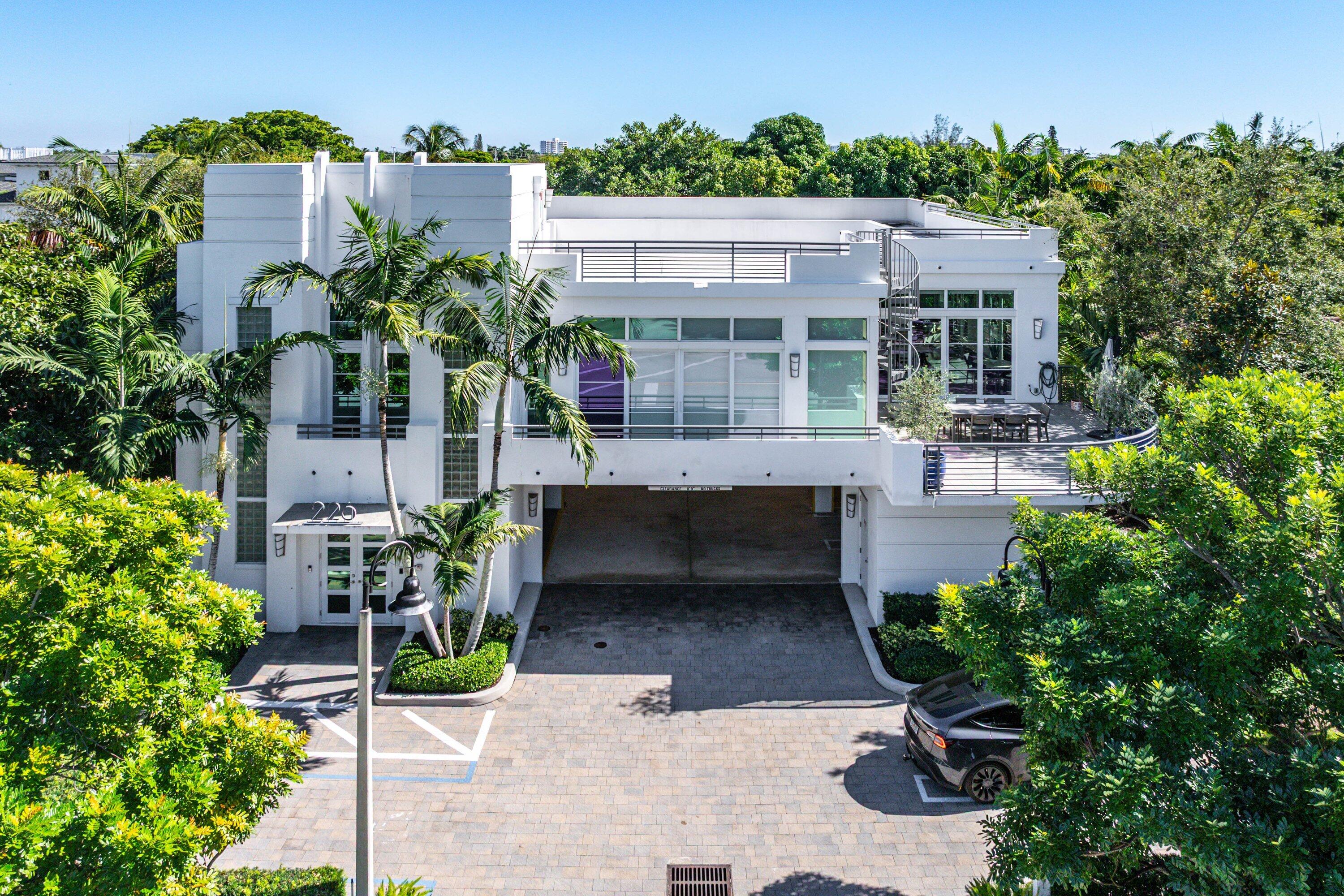 main property photo 51
