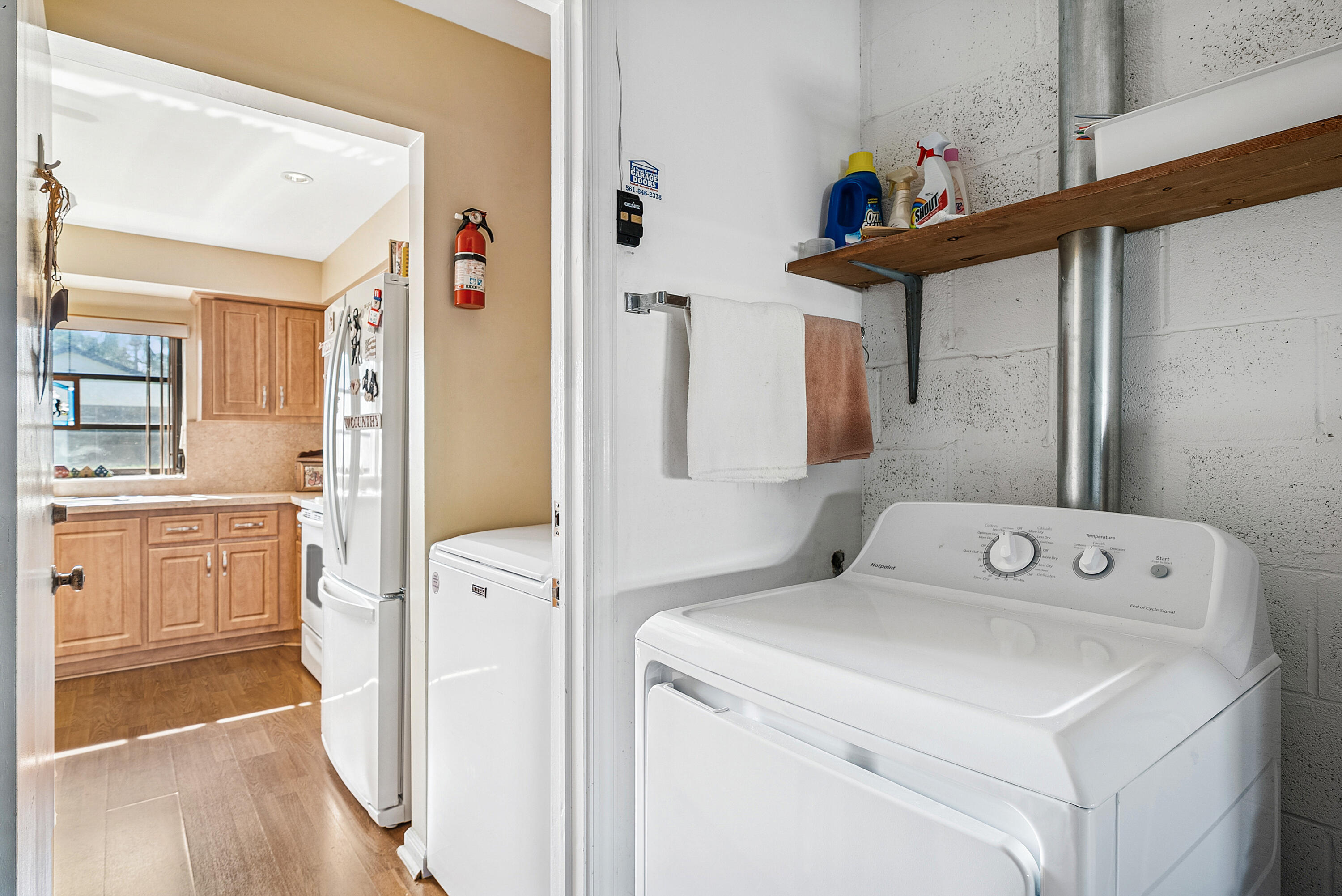 main property photo 14