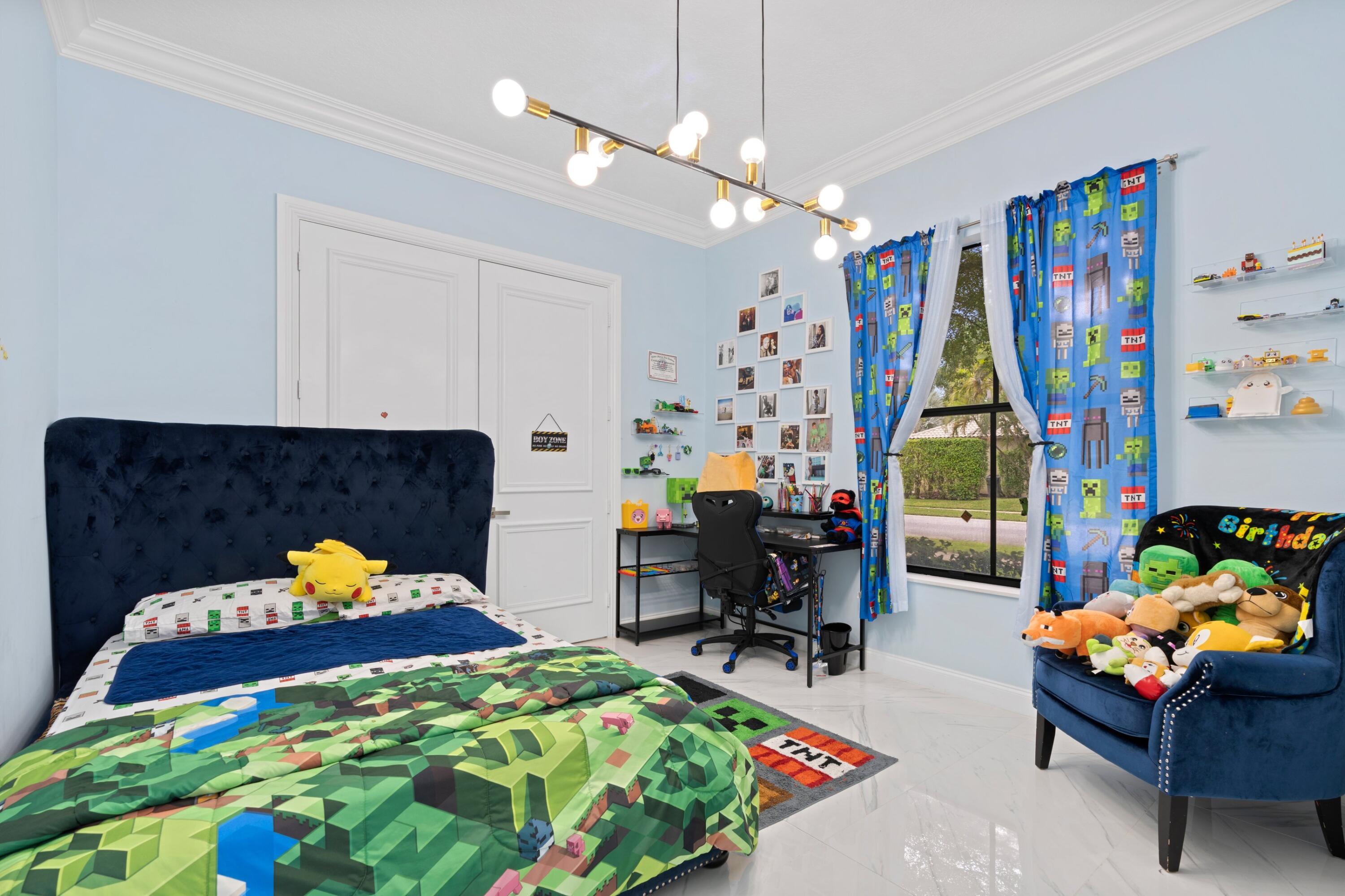 main property photo 25