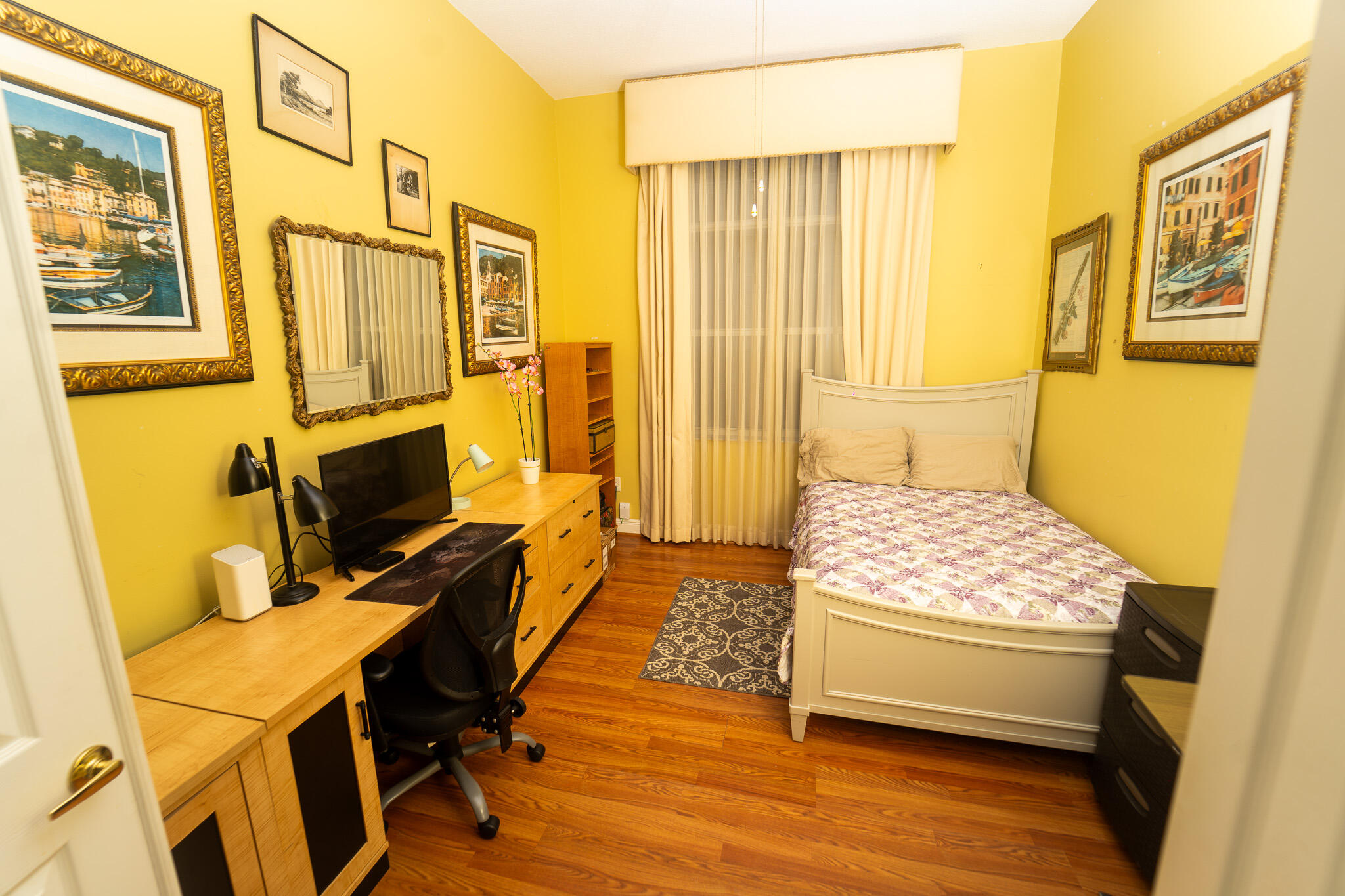 main property photo 4