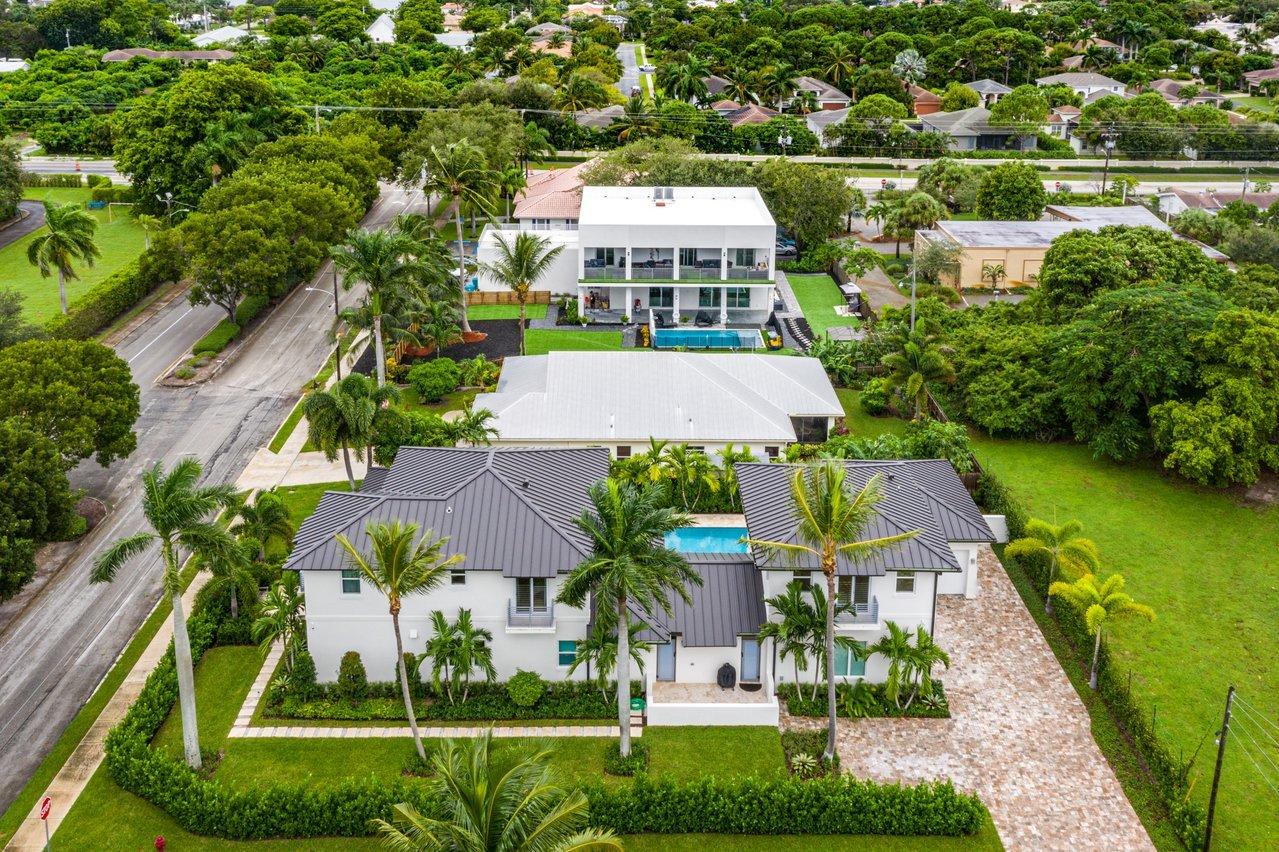 main property photo 53