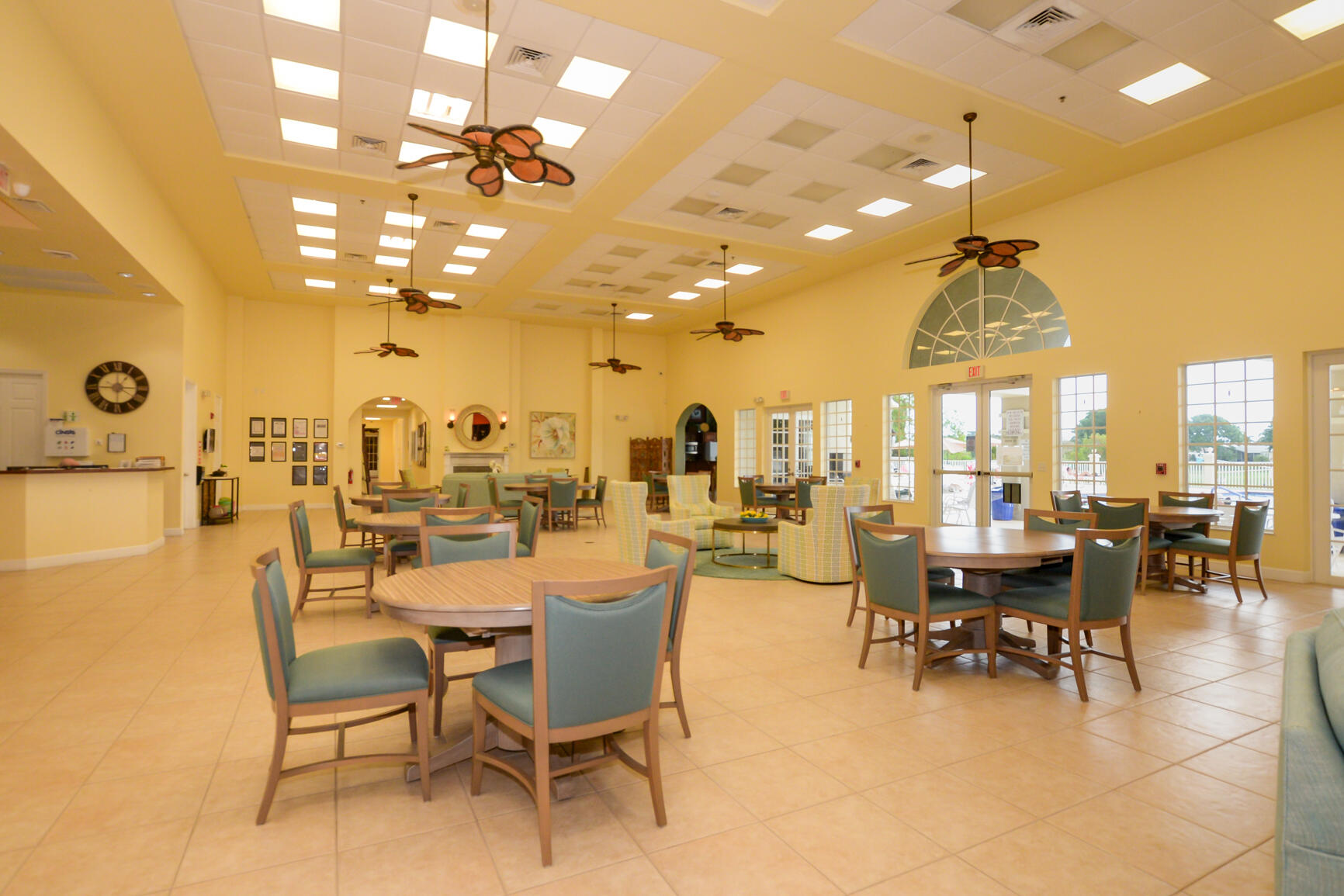 main property photo 40
