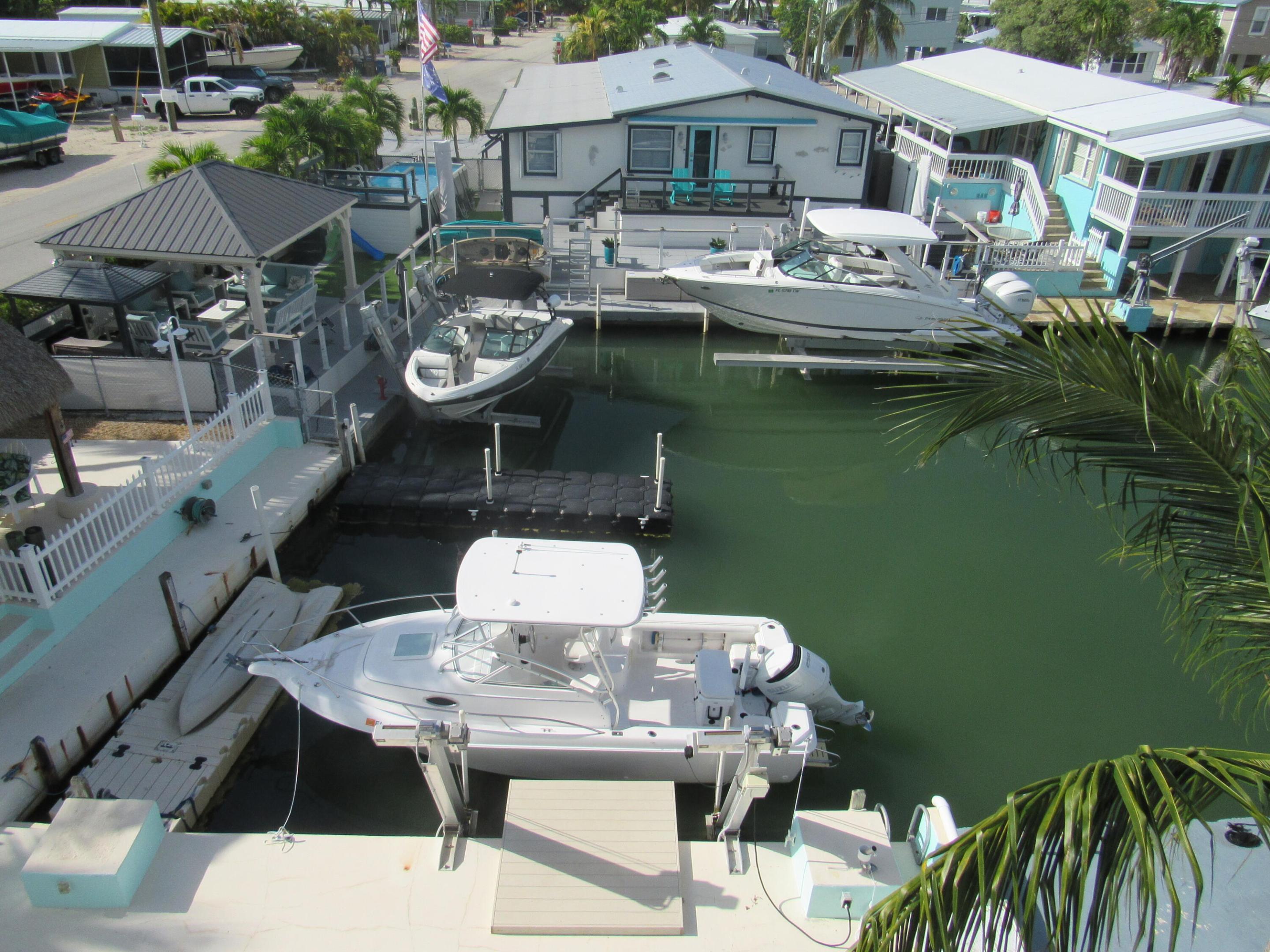 main property photo 45