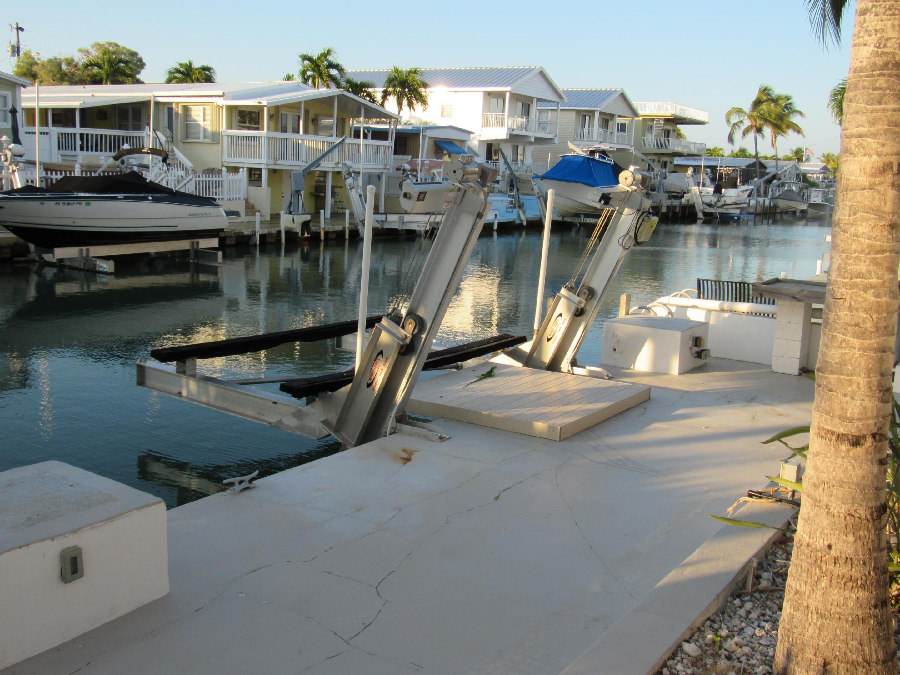 main property photo 50