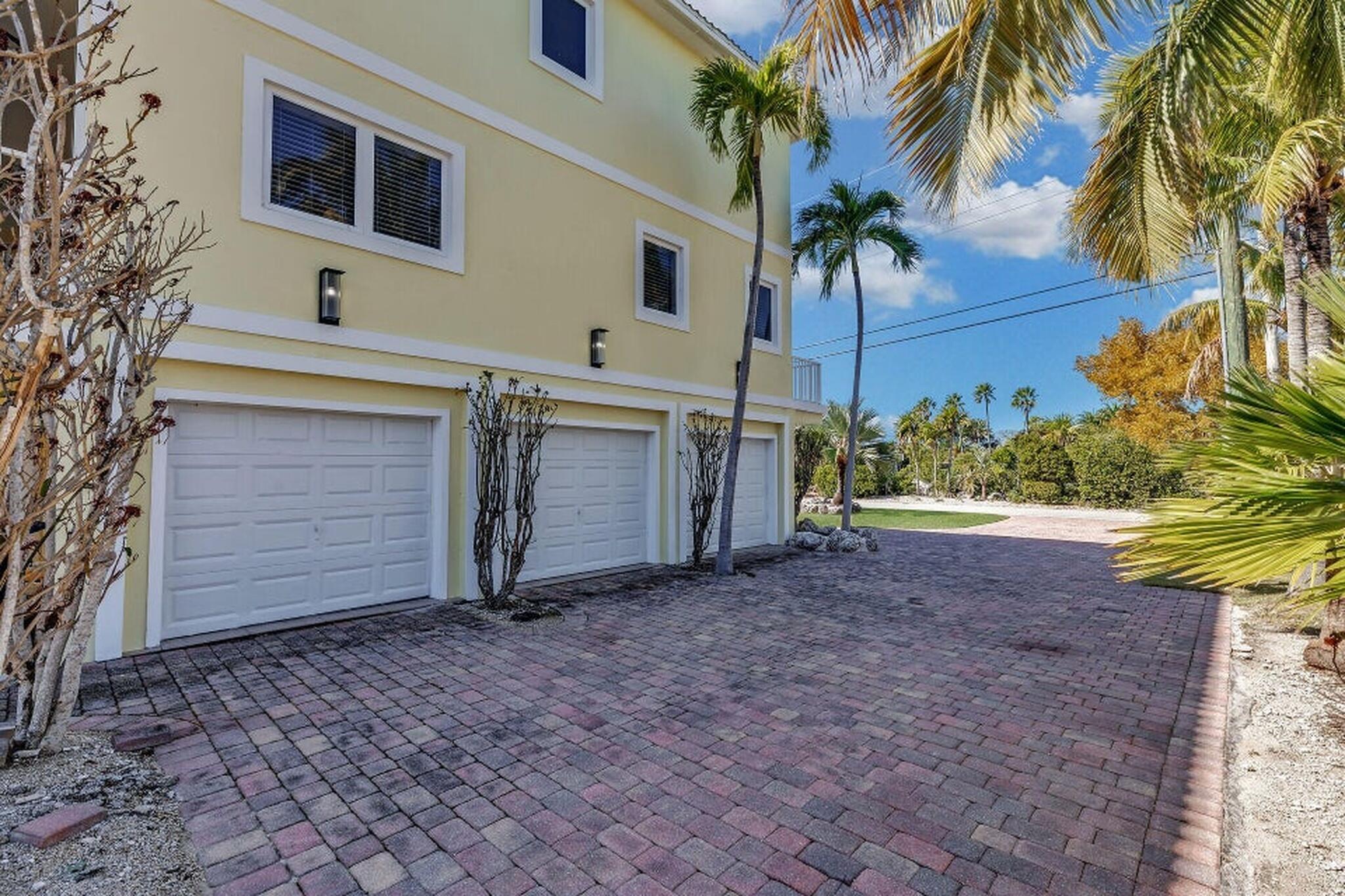 main property photo 54