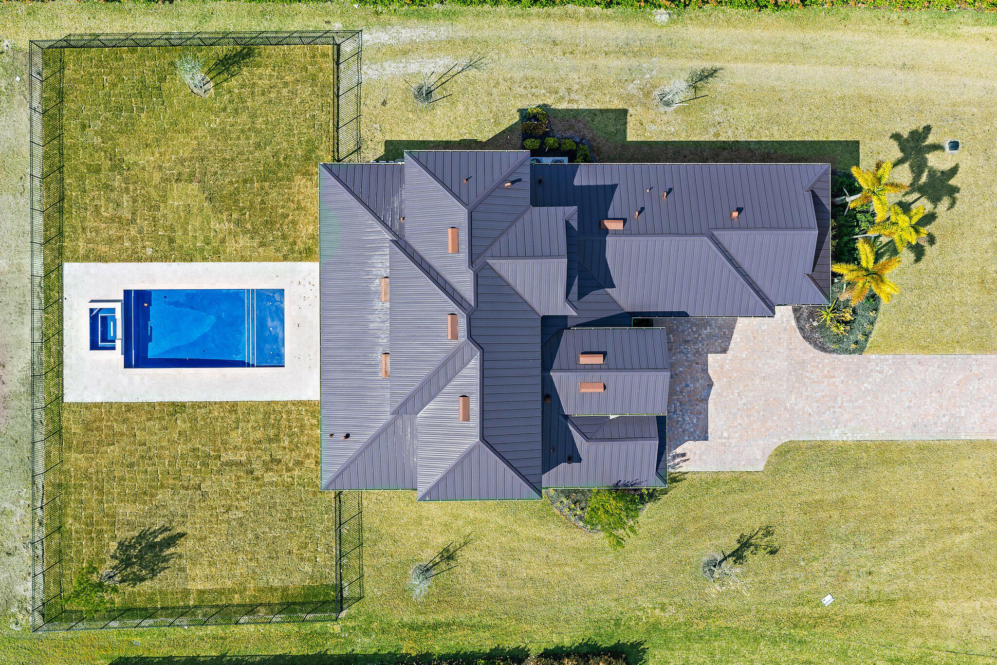 main property photo 38