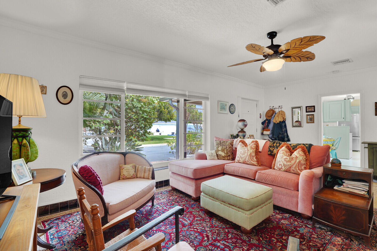 main property photo 4