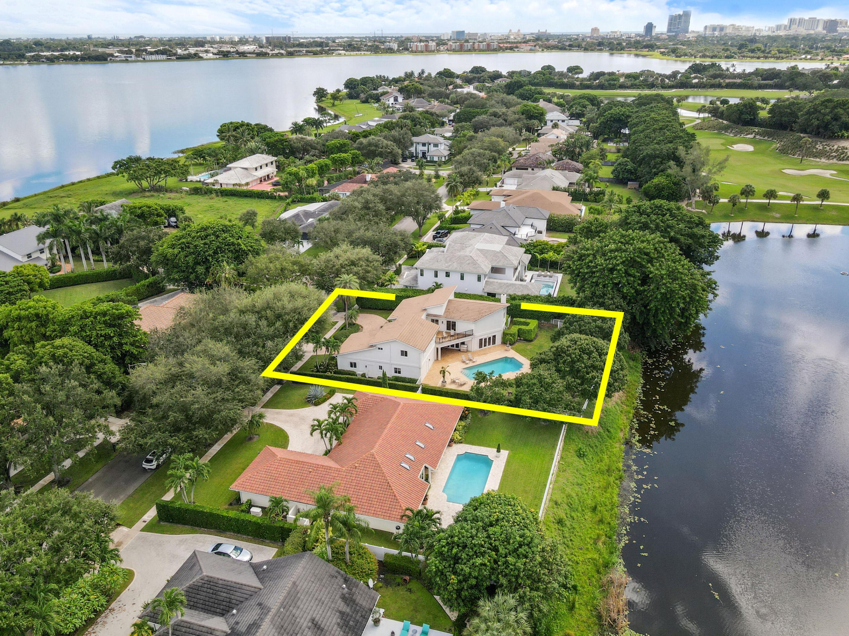 main property photo 40