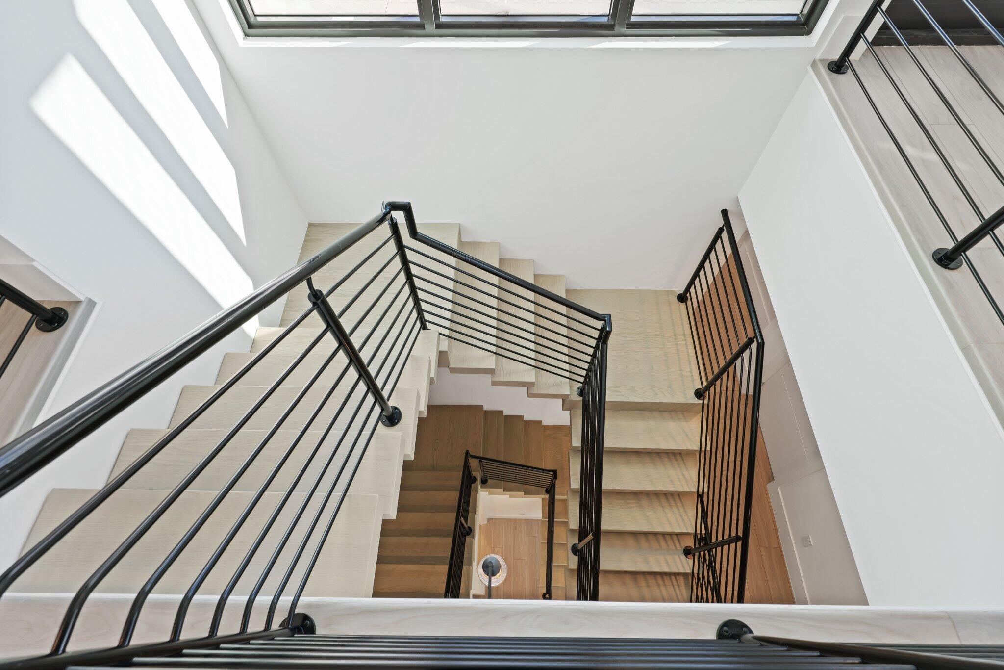 main property photo 50