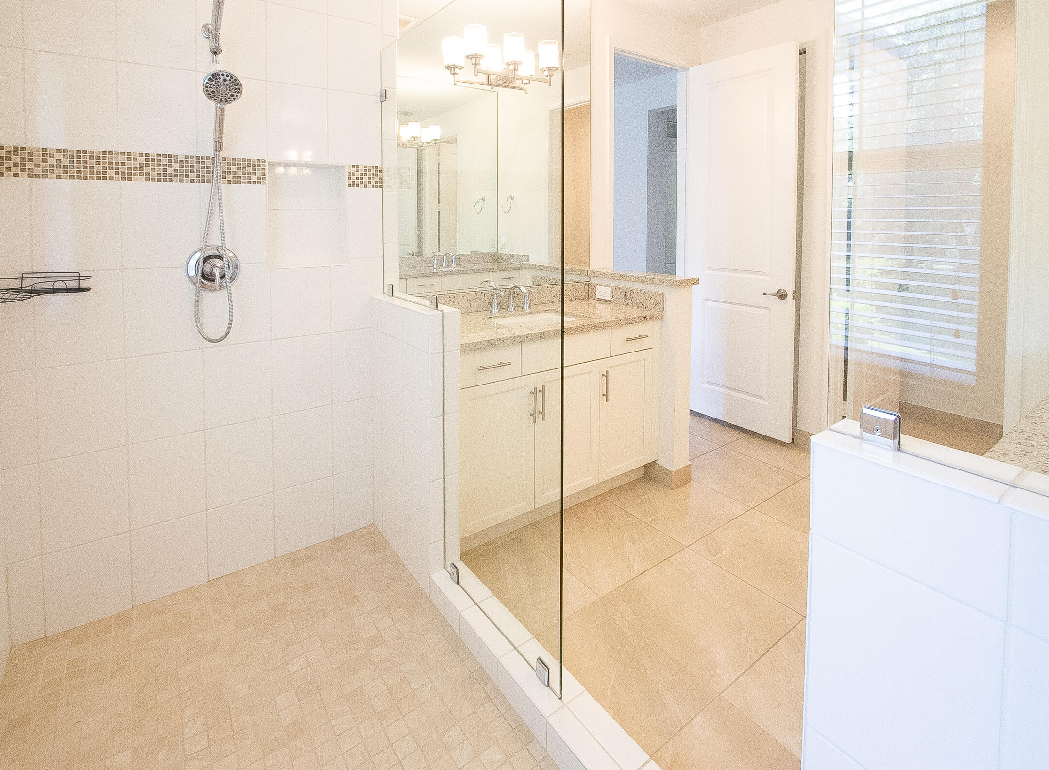 main property photo 65