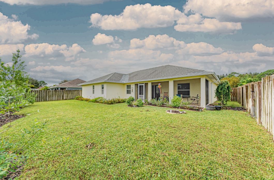 4770 51st Ct Vero Beach, FL 32967