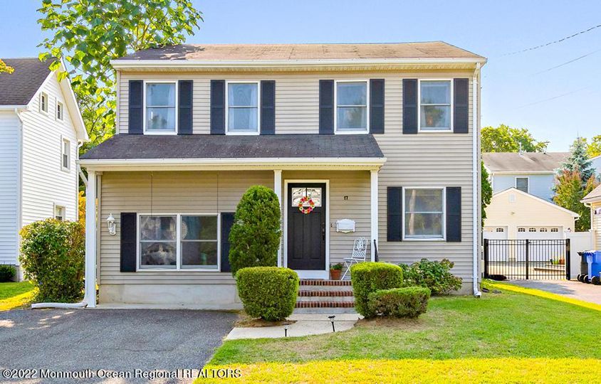 17 Fisk St, Fair Haven, NJ 07704