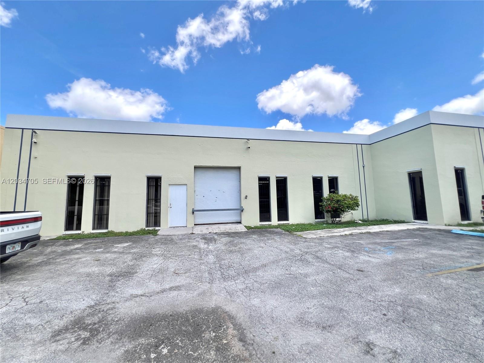 3425 NW 73Rd Ave, Miami, FL 33122