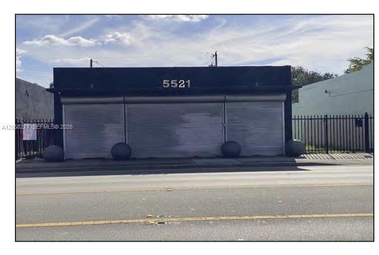 5521 NW 7Th Ave, Miami, FL 33127