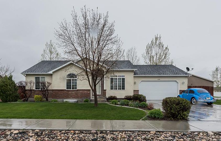 2198 N Viola Dr, Idaho Falls, ID 83401