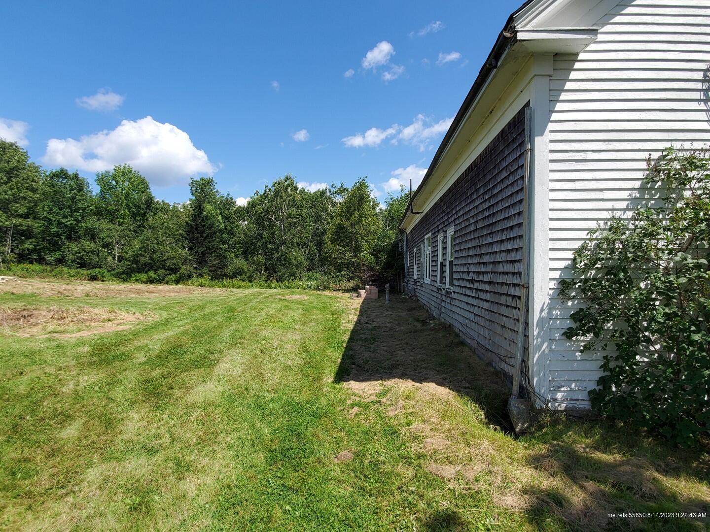 main property photo 18