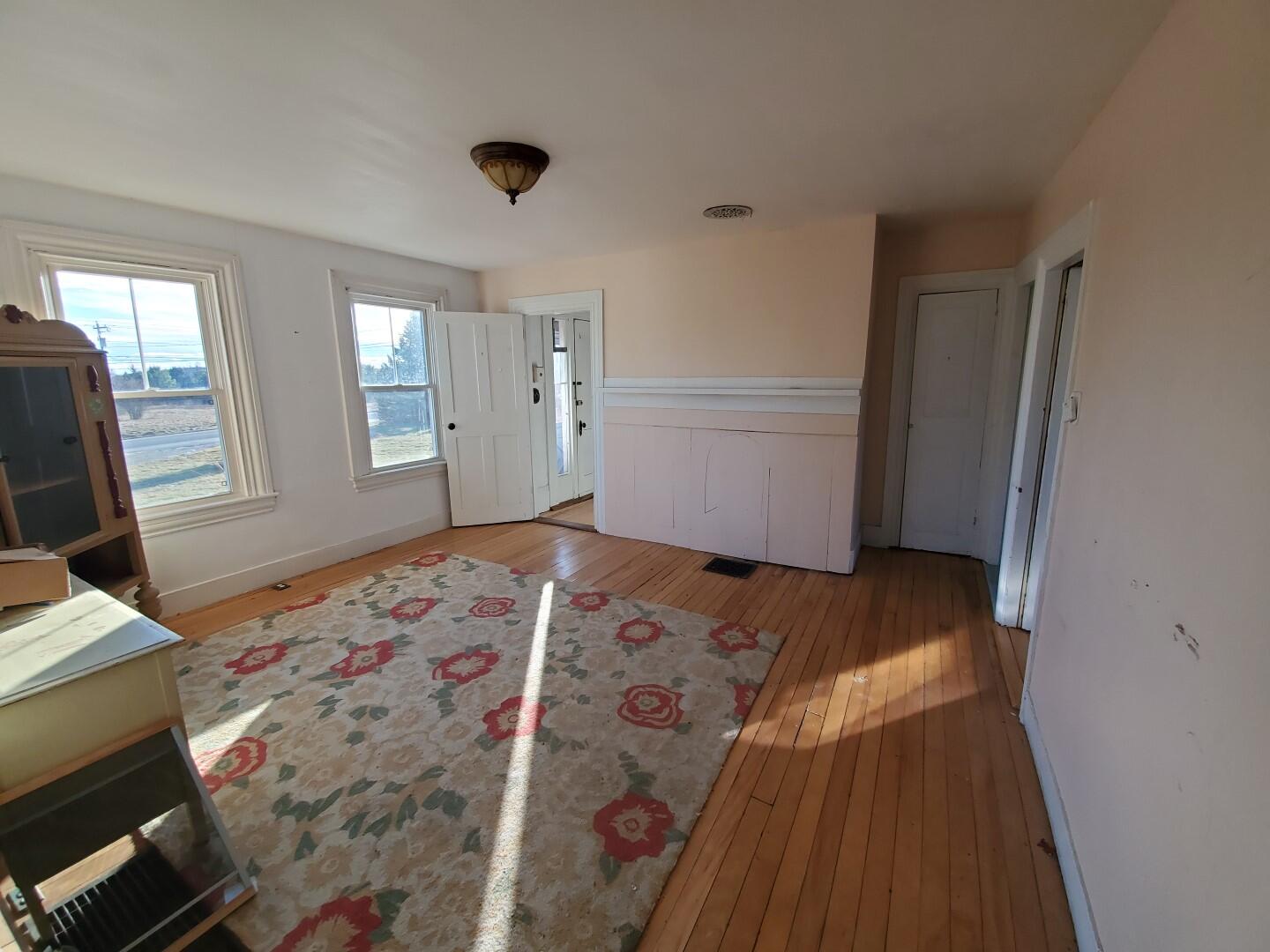 main property photo 40