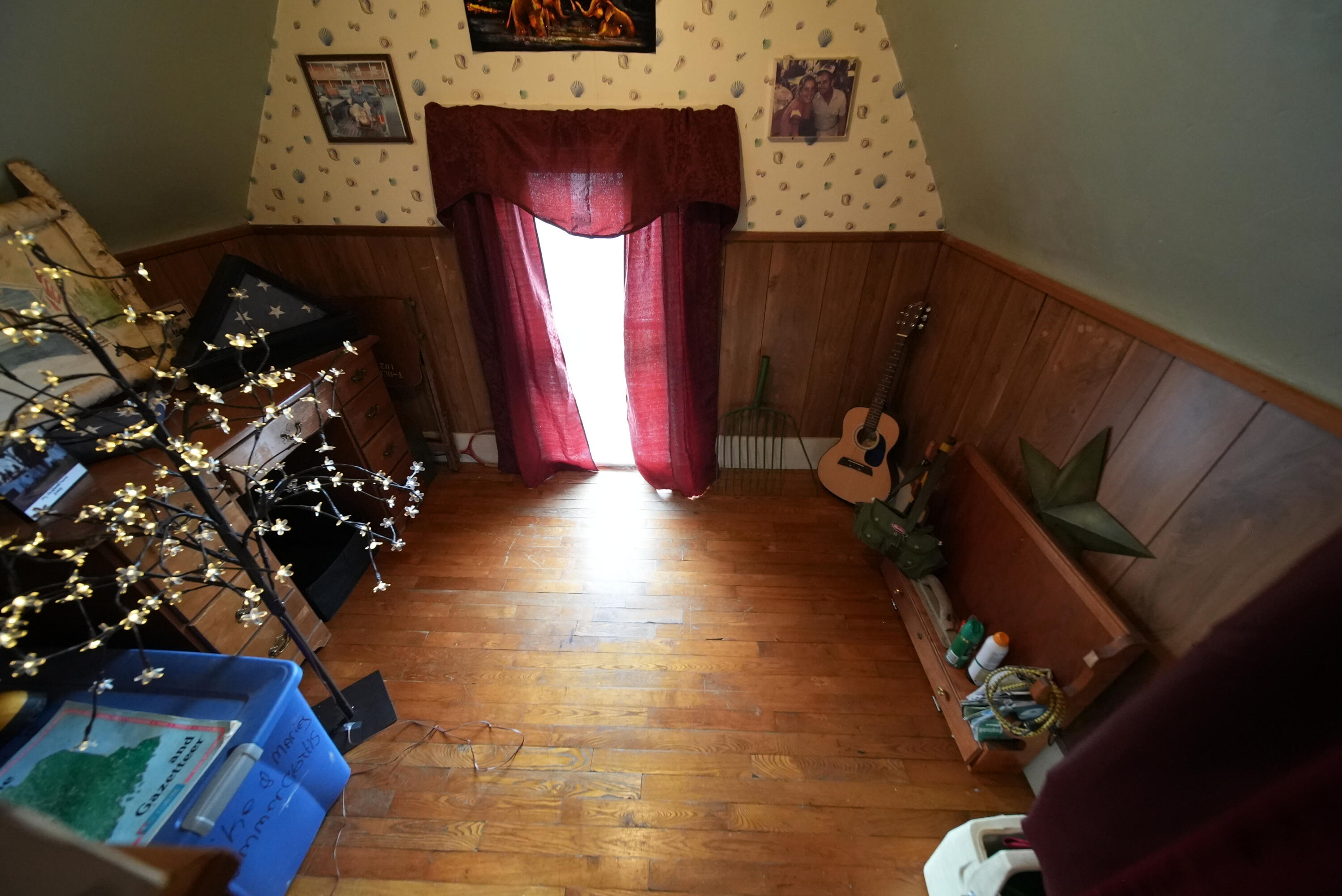 main property photo 112