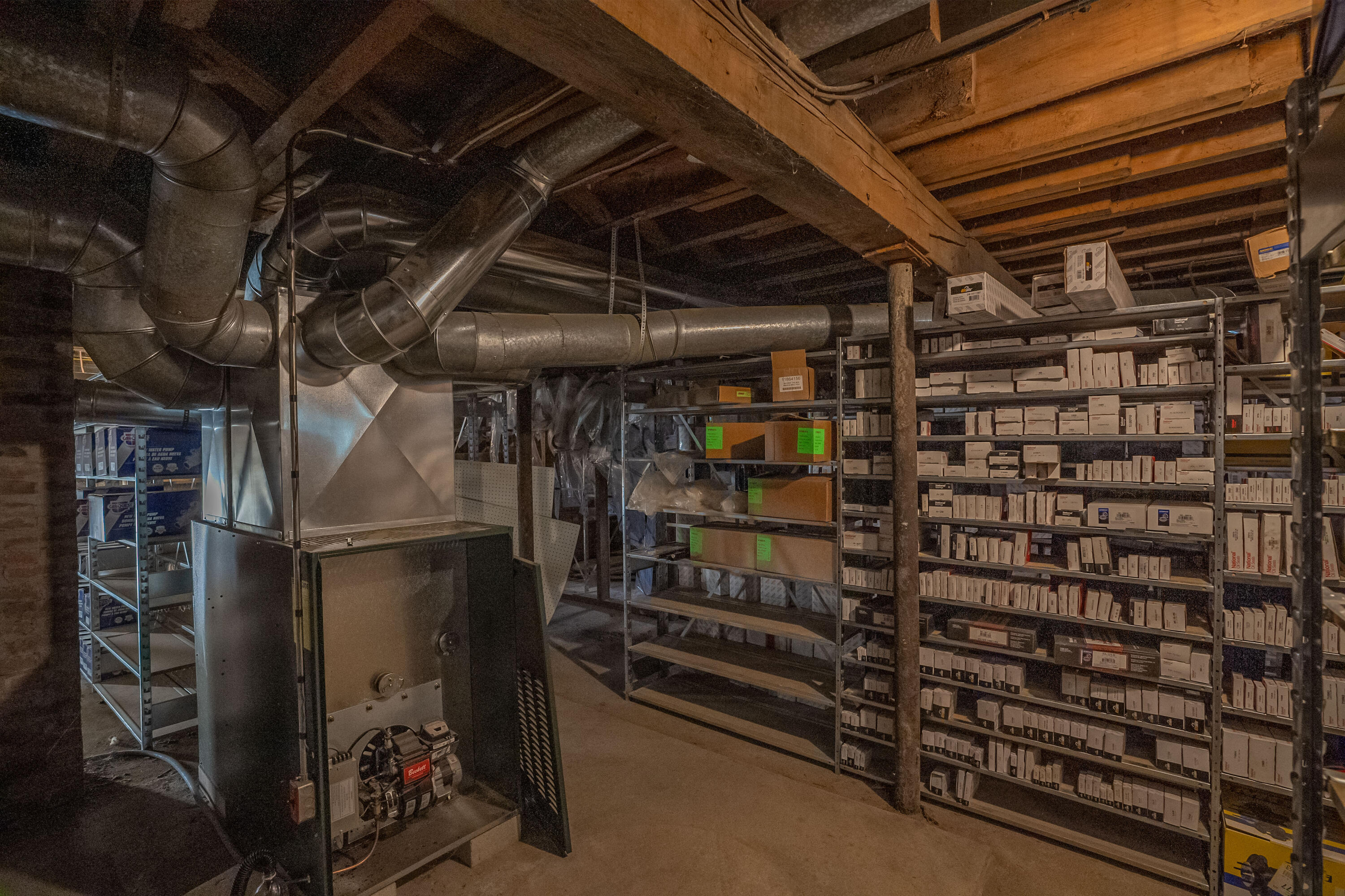 main property photo 11