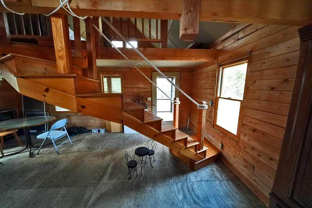 main property photo 38